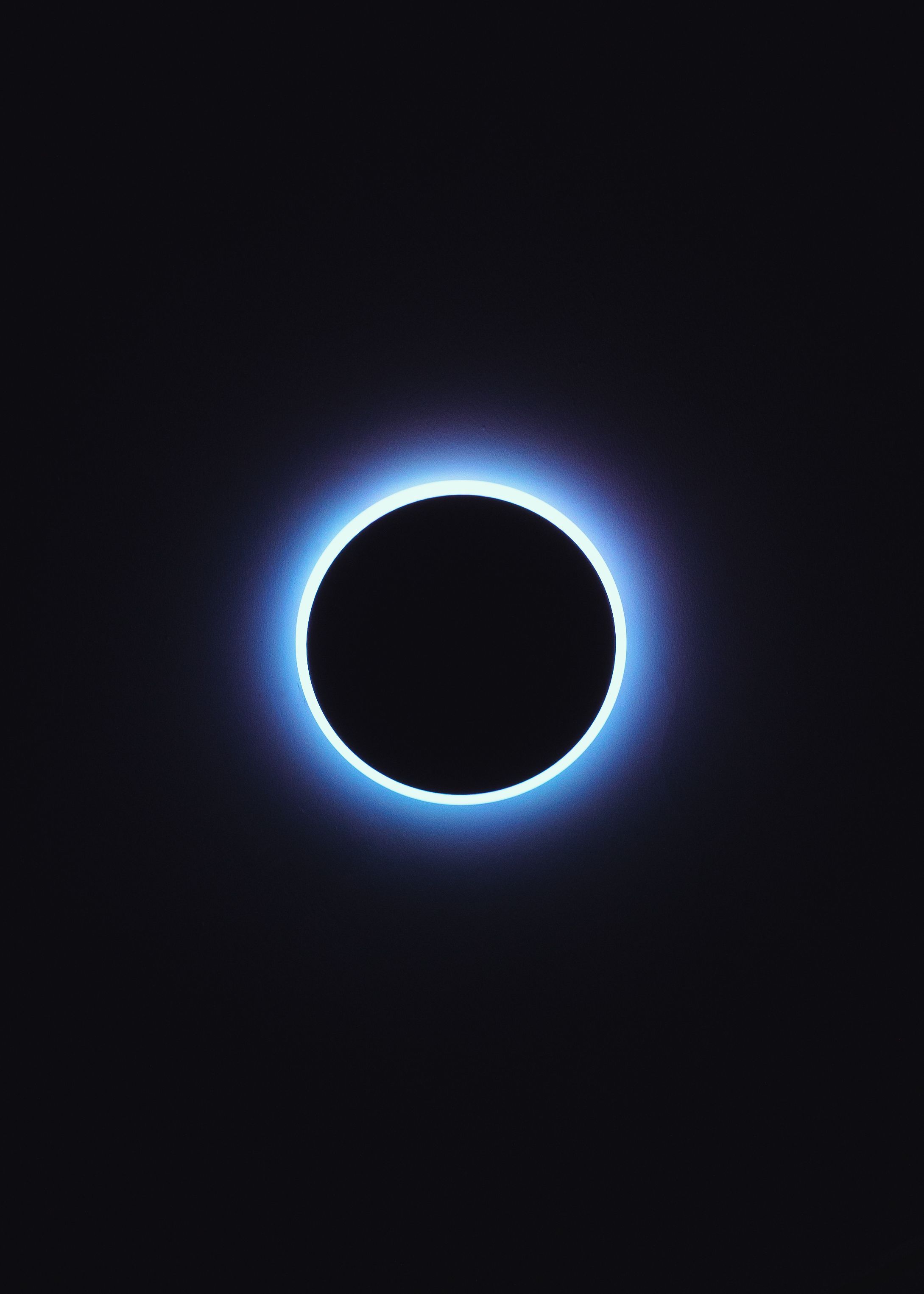 2179x3051 Total Solar Eclipse with Purple Corona · Free