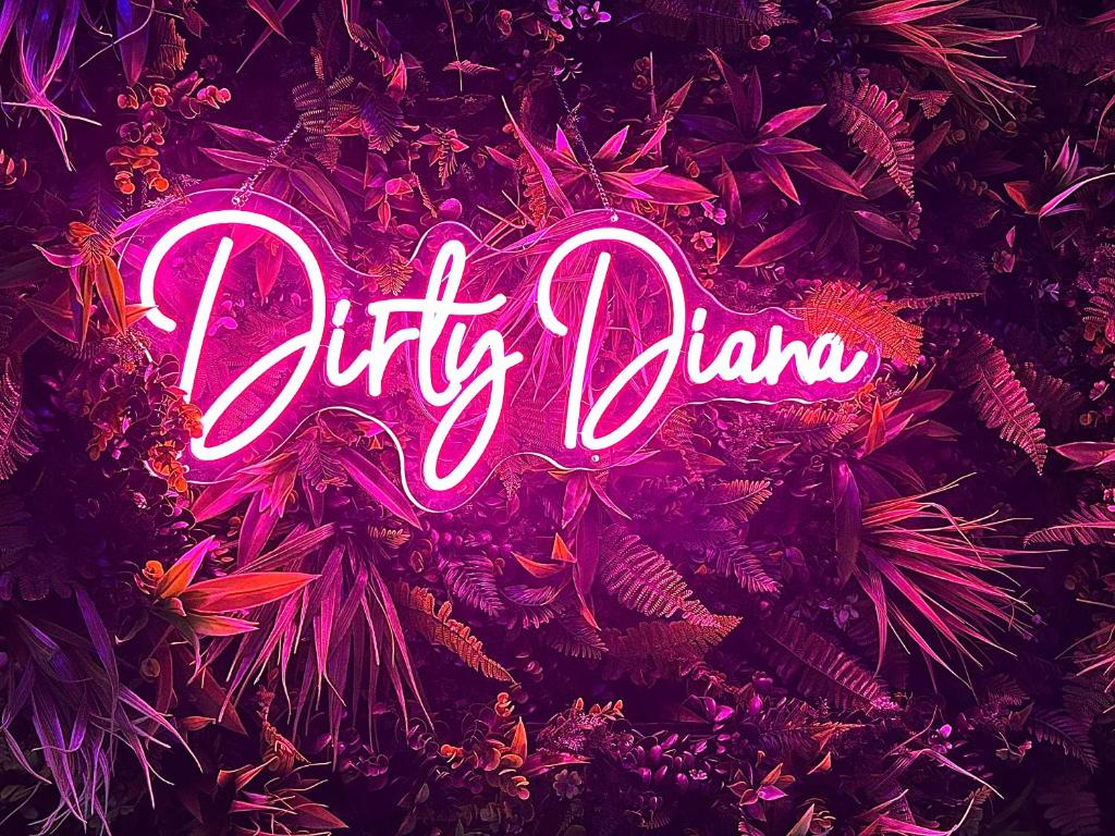 1024x768 Love Room Suite Dirty Diana : 29 Photo & 23 Avis Clients. Autour De