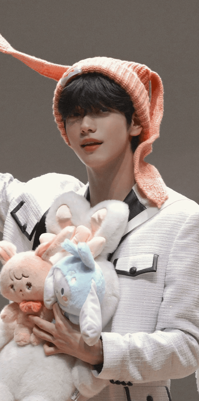 645x1300 soogyu matching lockscreens! please like or reblog