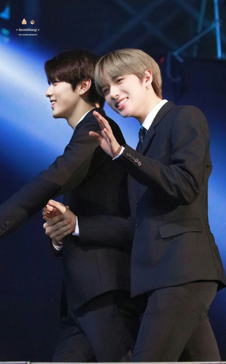 736x1183 TXT Soogyu 191116. Soogyu wallpaper, Soobin and beomgyu fanart, Daegyu fanart