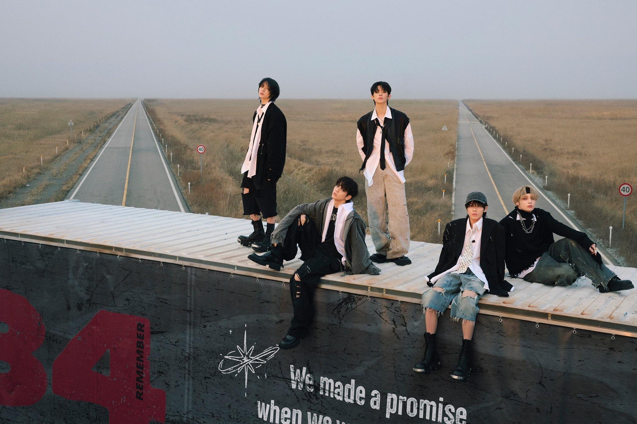 2048x1366 TXT (TOMORROW X TOGETHER) Mini Album 'minisode 3: TOMORROW' (Concept Photo Ver.)