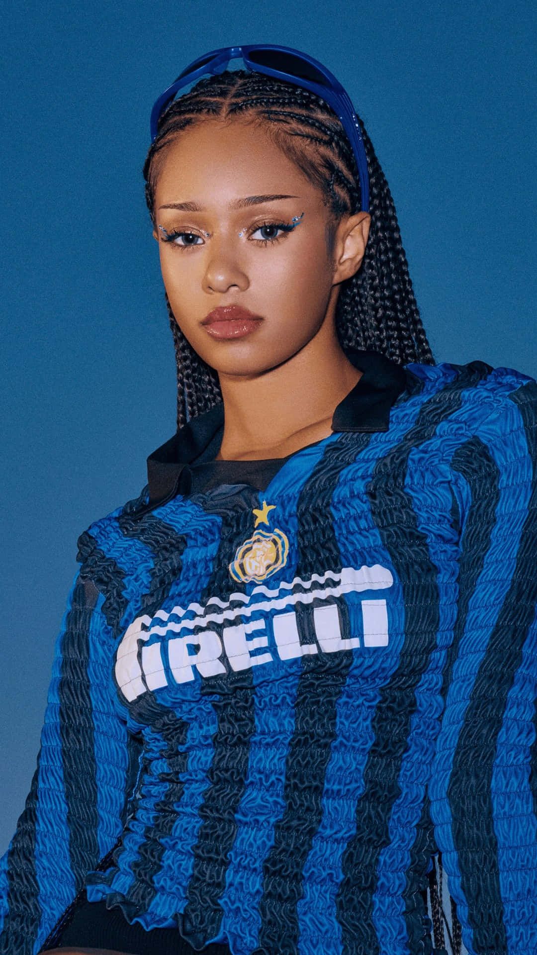 1080x1920 Download Manon Bannerman Style Wallpaper
