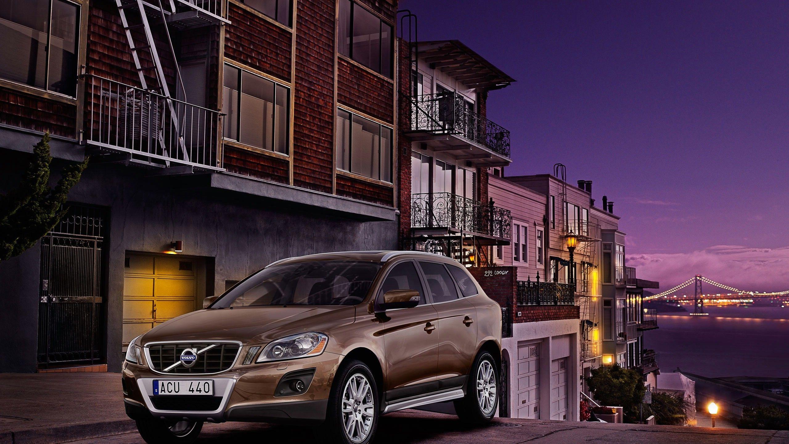 2560x1440 Volvo XC60 Wallpaper HD