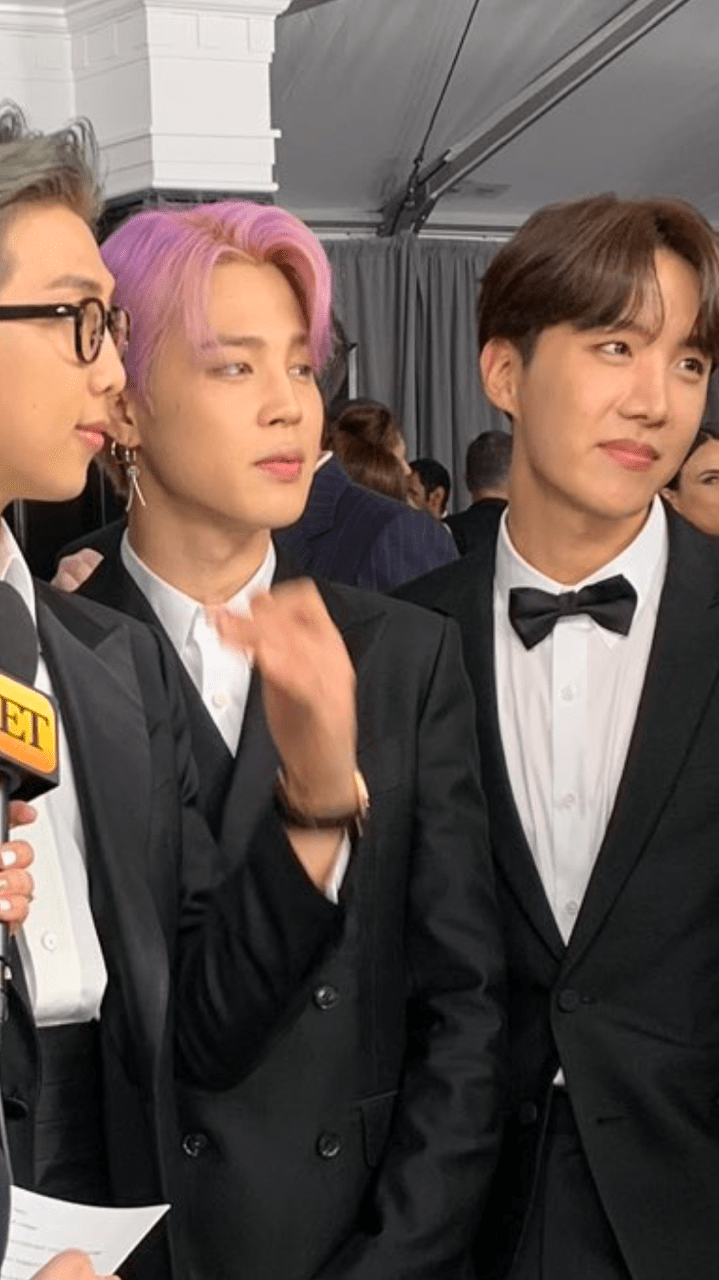 719x1280 BTS Wallpaper