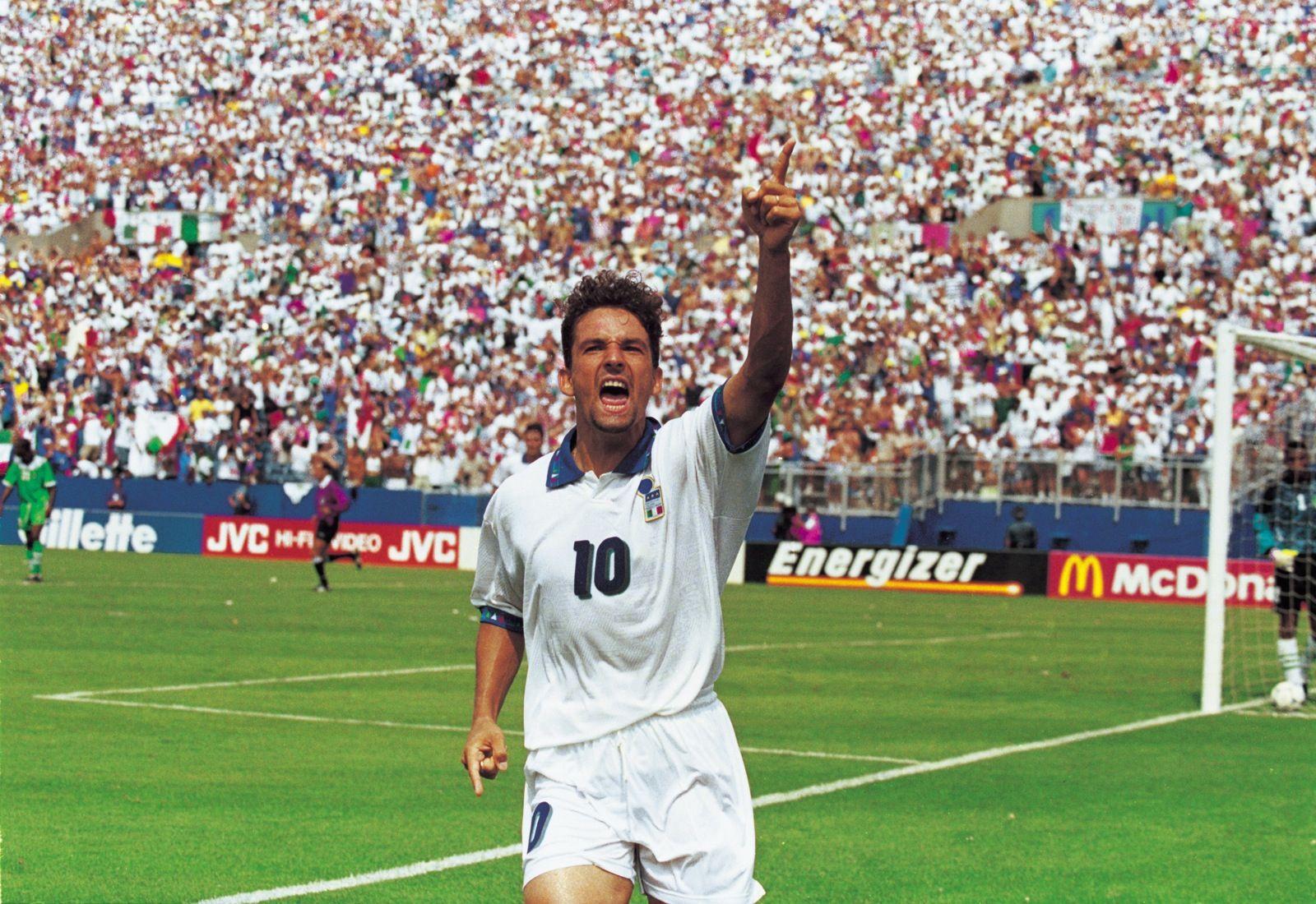 1600x1100 Roberto Baggio wallpaper, Sports, HQ .