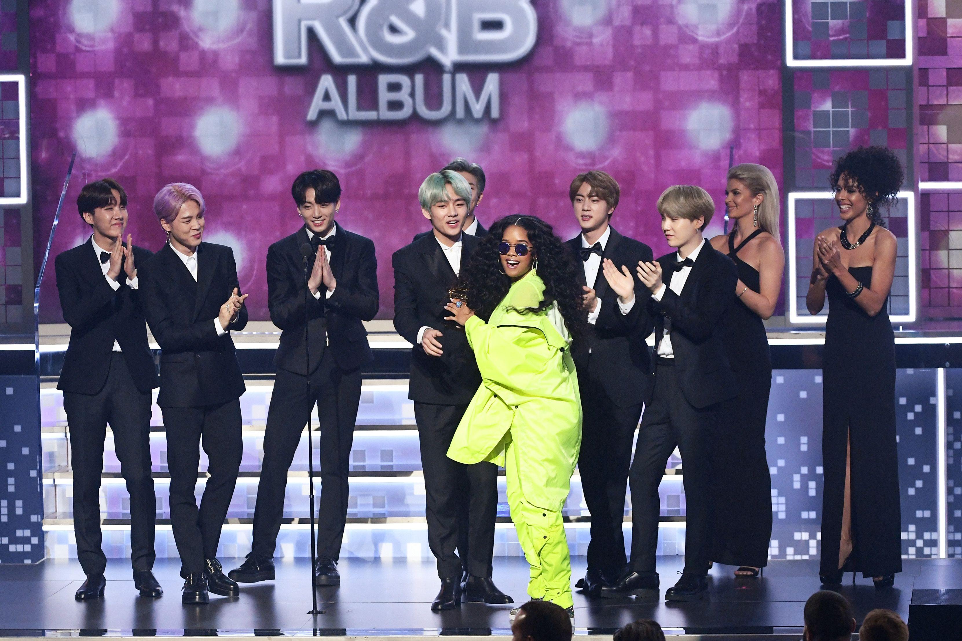 3323x2215 Ways BTS Won Our Hearts At The 2019 .