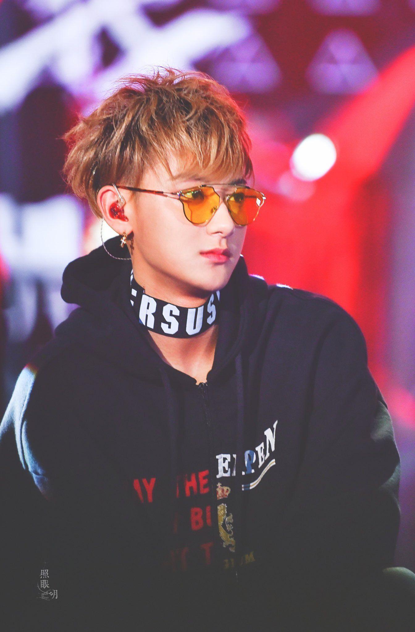 1344x2048 ok #tao #ztao #exo #kpop. Tao exo, Tao .com