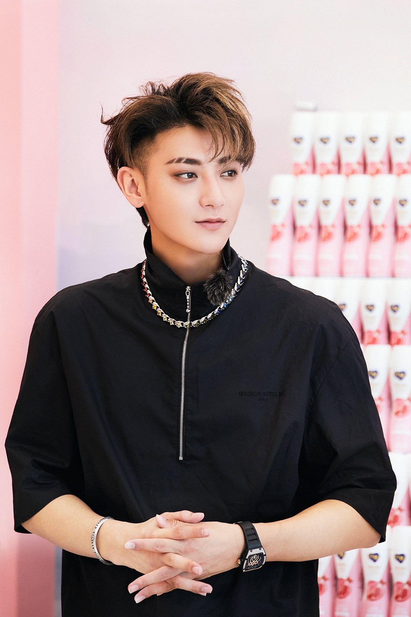 1364x2048 Z.Tao / Huang Zitao. Tao, Huang zi tao .com