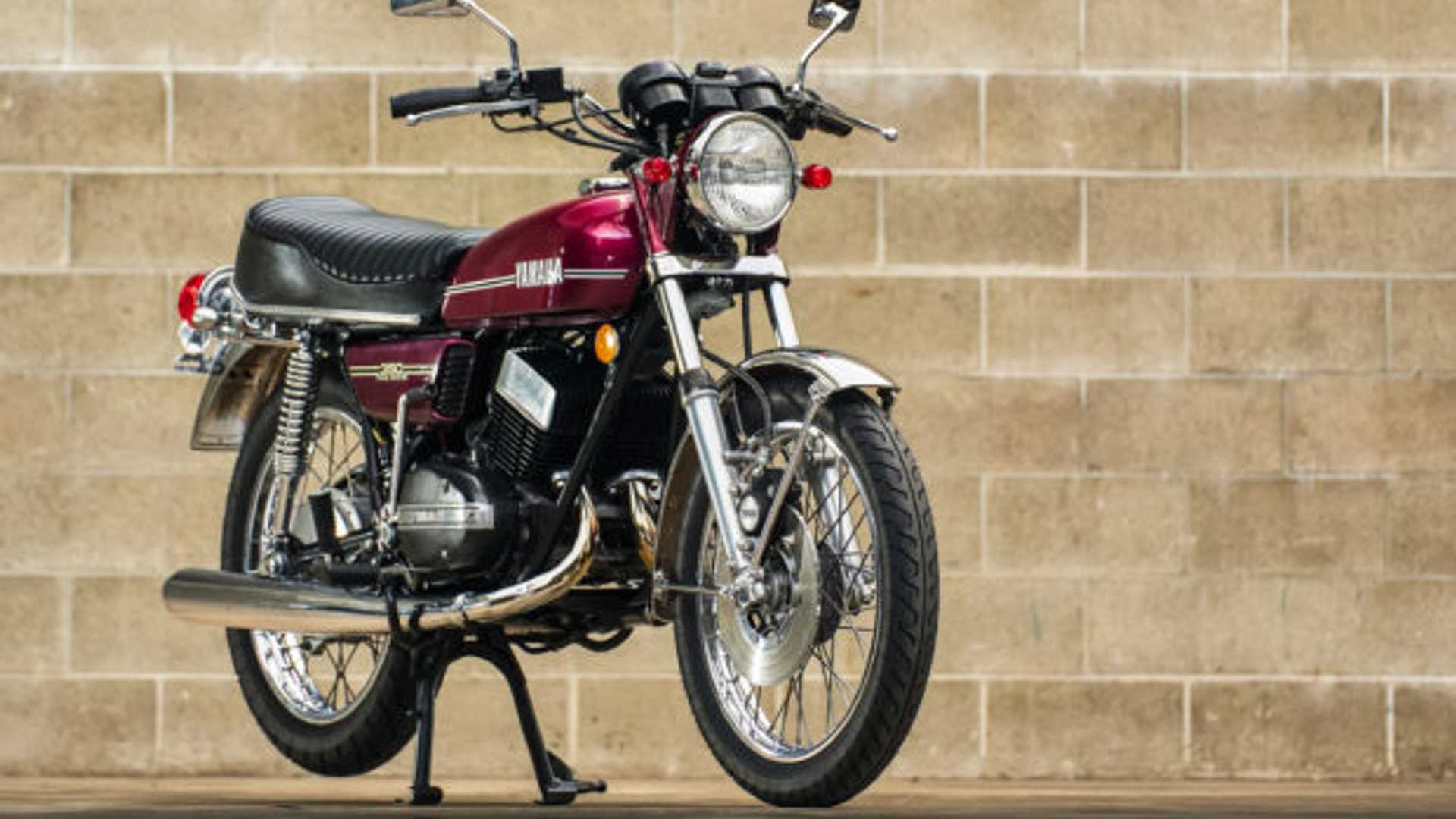1920x1080 Beautiful 1974 Yamaha RD350 Up For Grabs