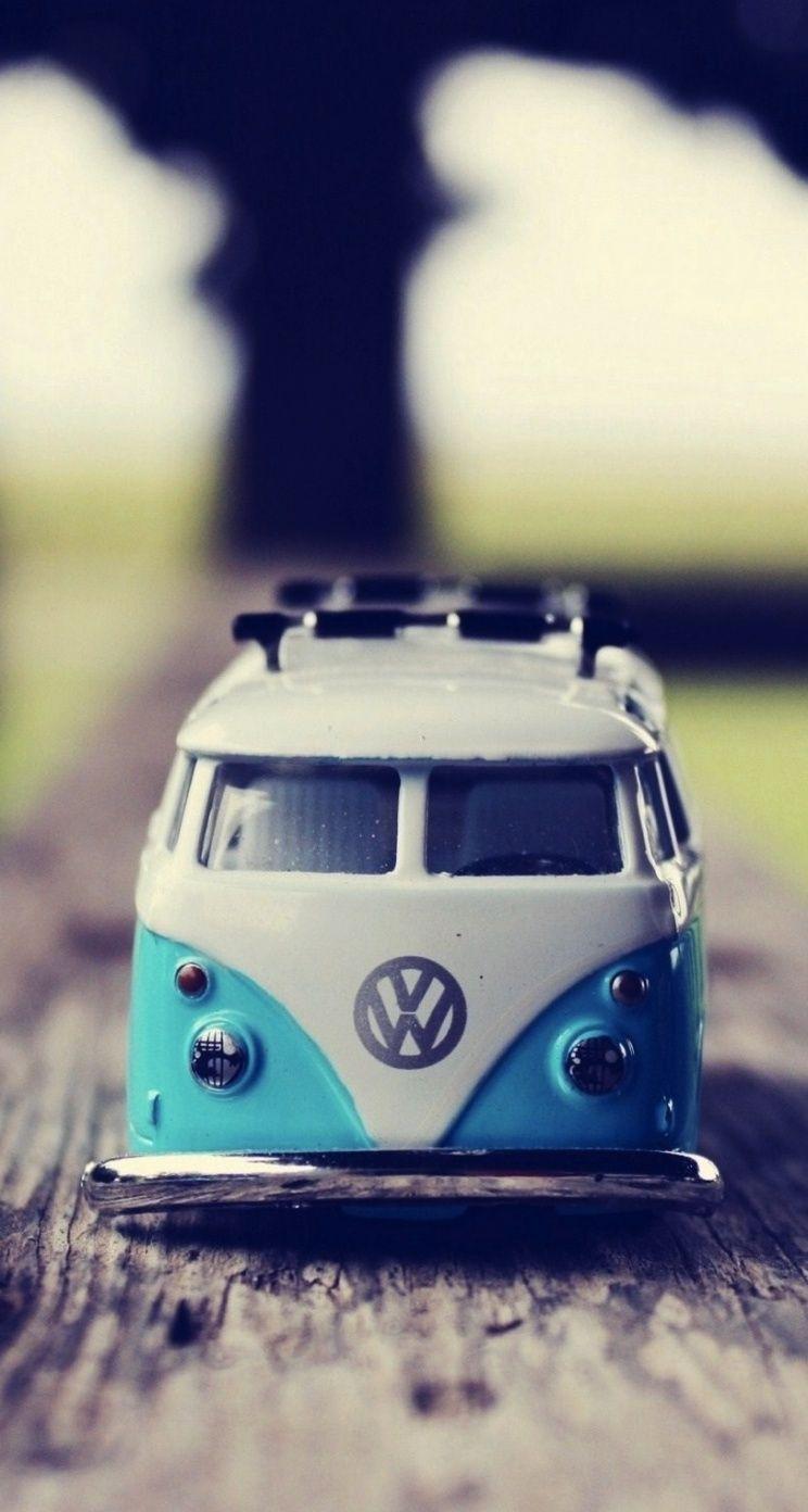 744x1392 Volkswagen Van 4k iPhone Wallpaper