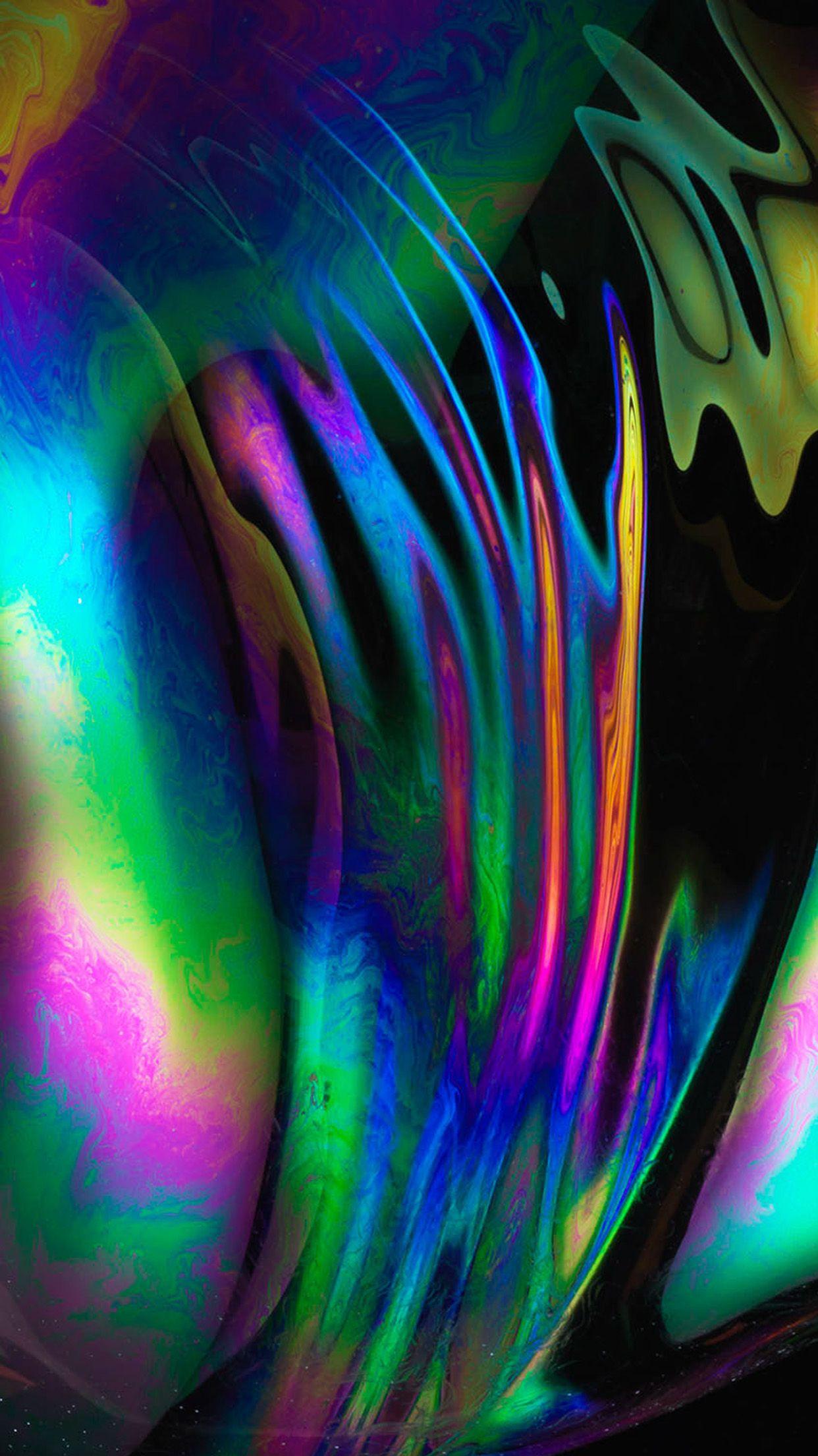 1242x2208 Rainbow Oil