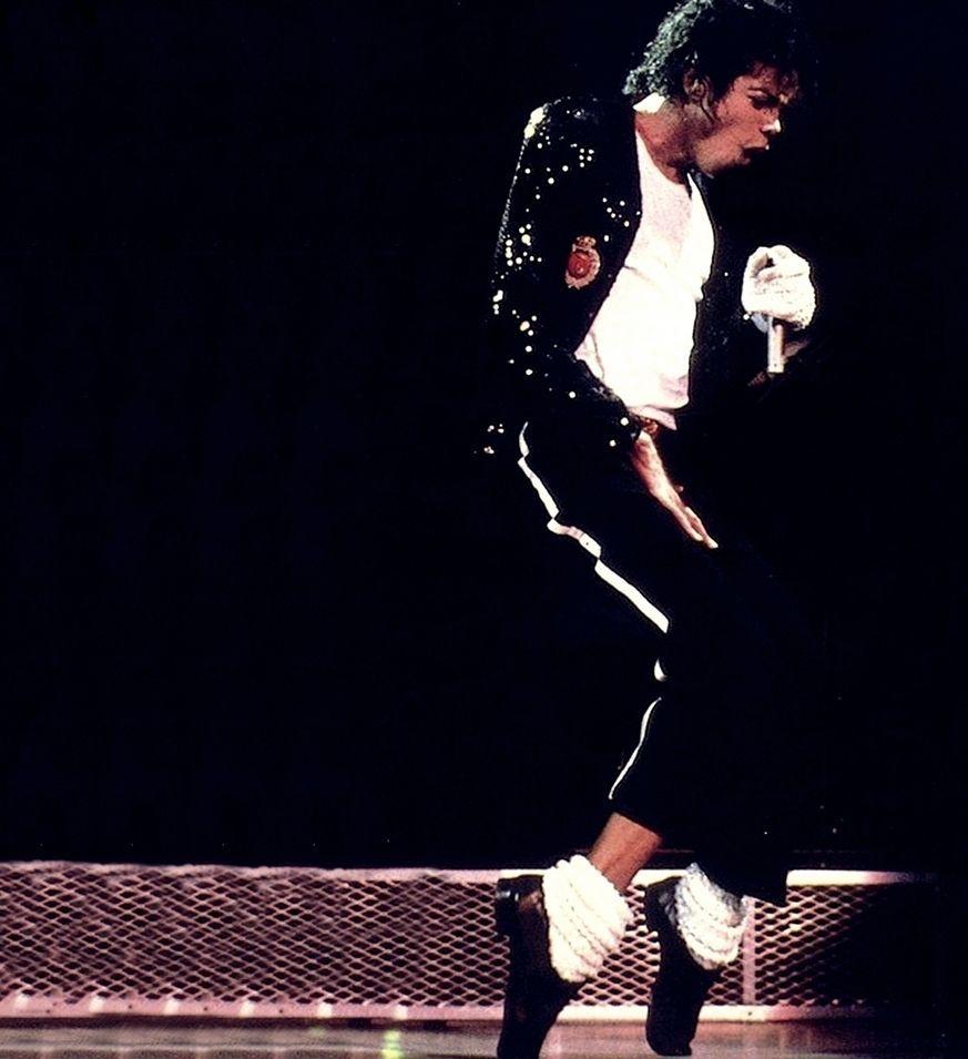 873x955 Billie Jean