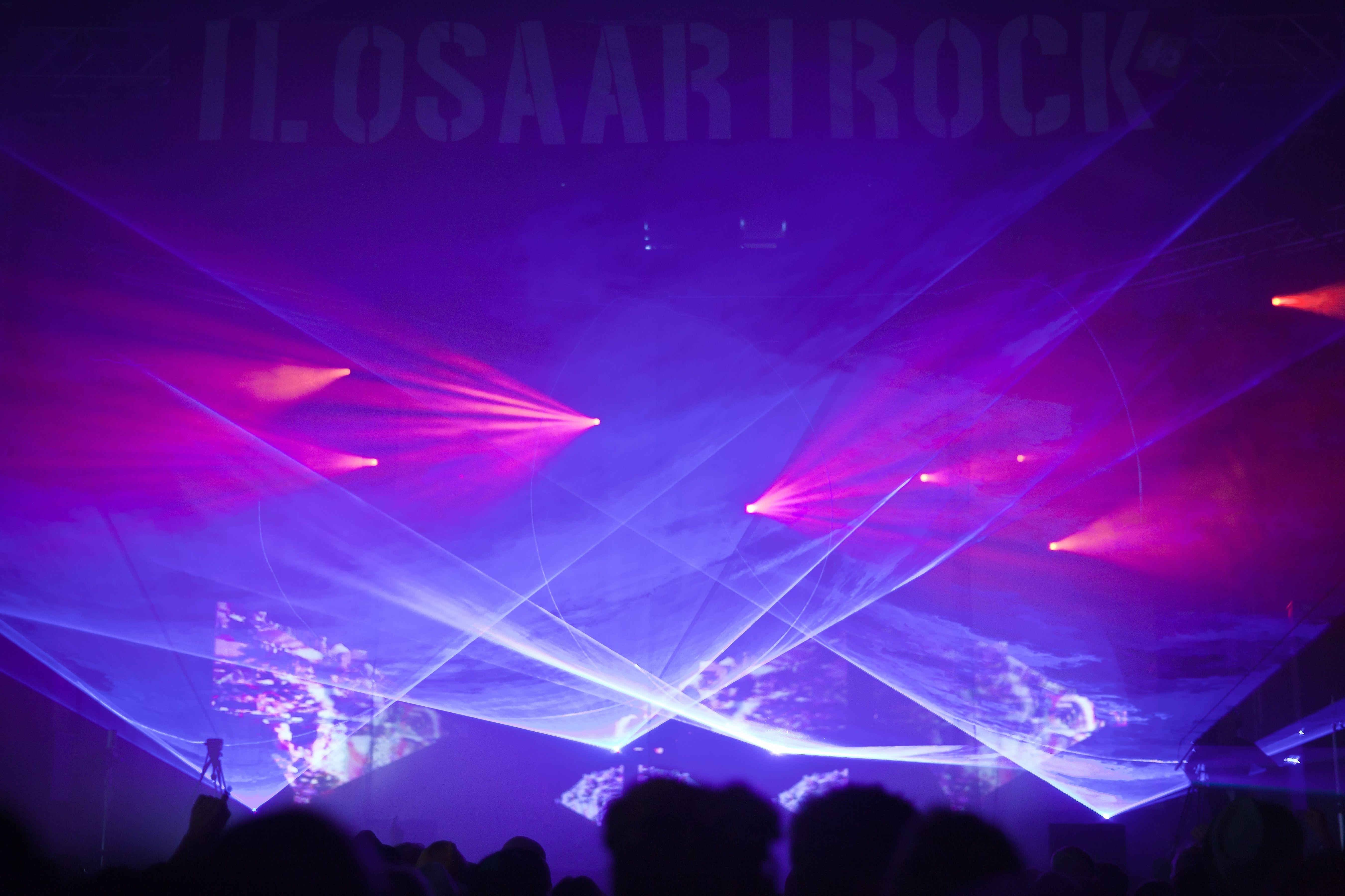5399x3599 Cool Blue And Red Backgroundwallpaperfre.
