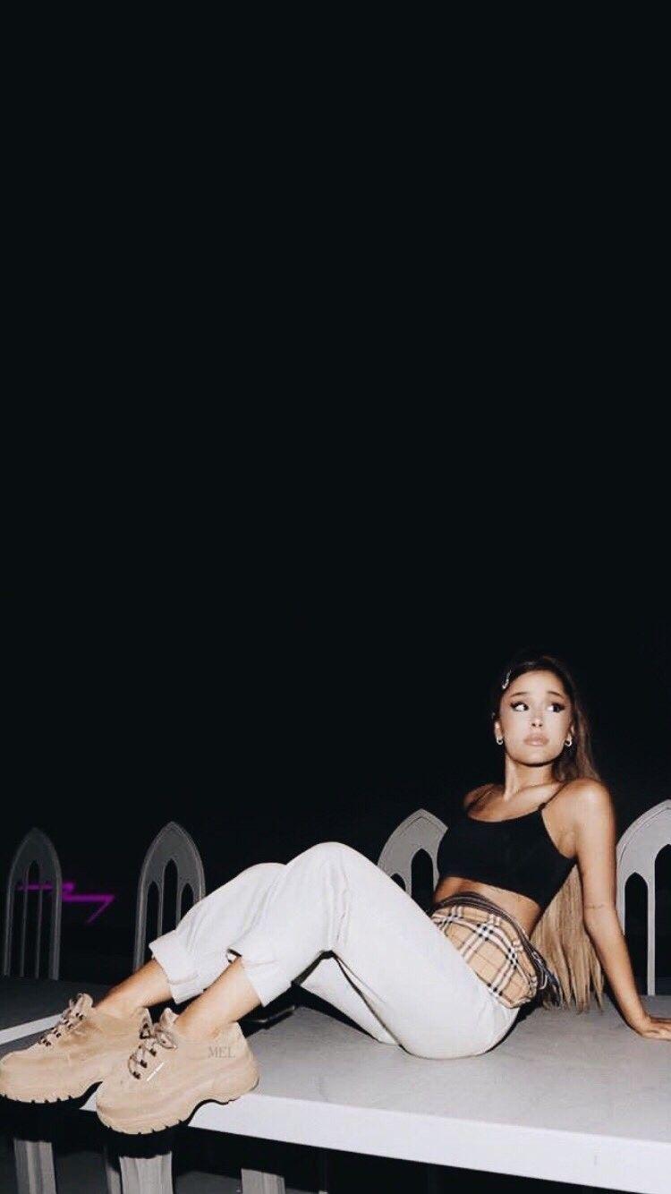 750x1334 Ariana Grande My Everything Wallpaper .