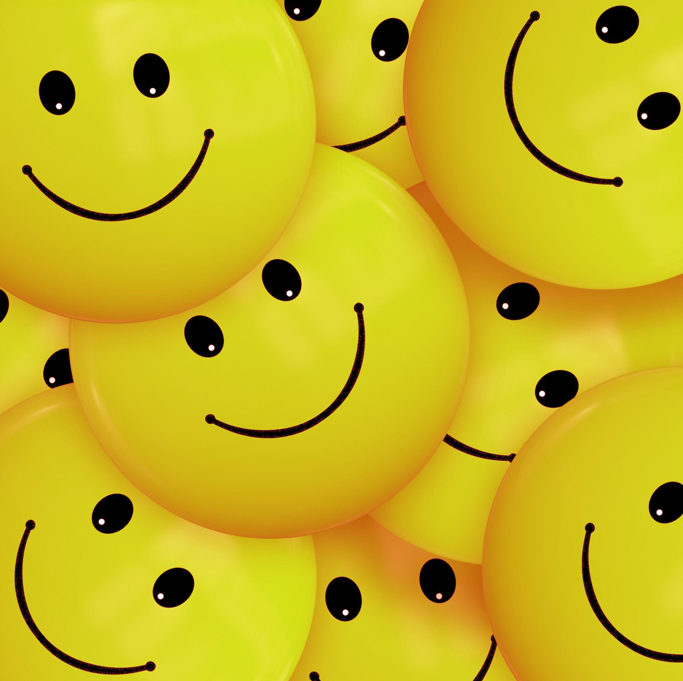 Cartoon Smiley Face Wallpapers - Top Free Cartoon Smiley Face Backgrounds -  WallpaperAccess