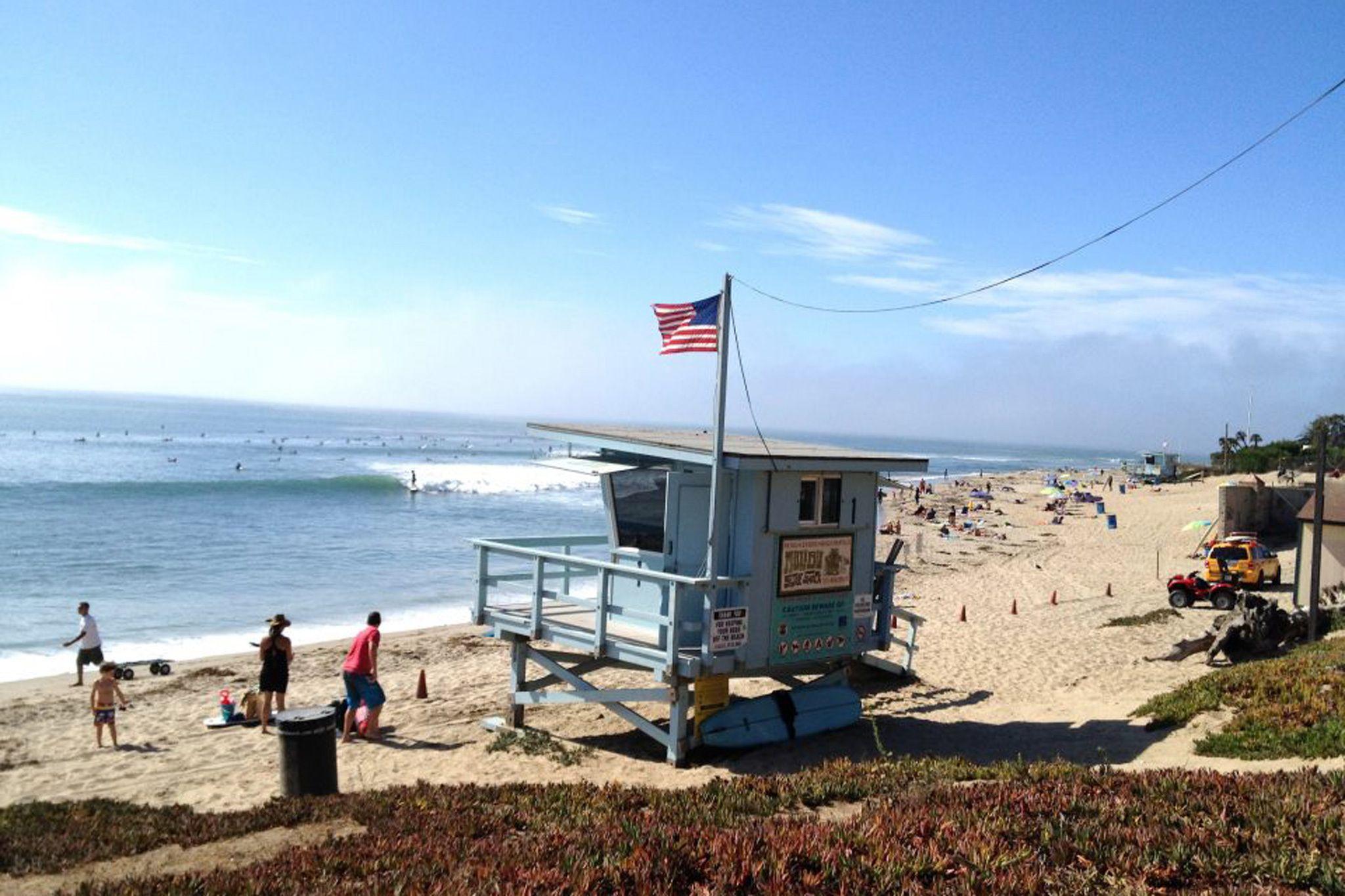 2048x1365 Free download Zuma Beach California .