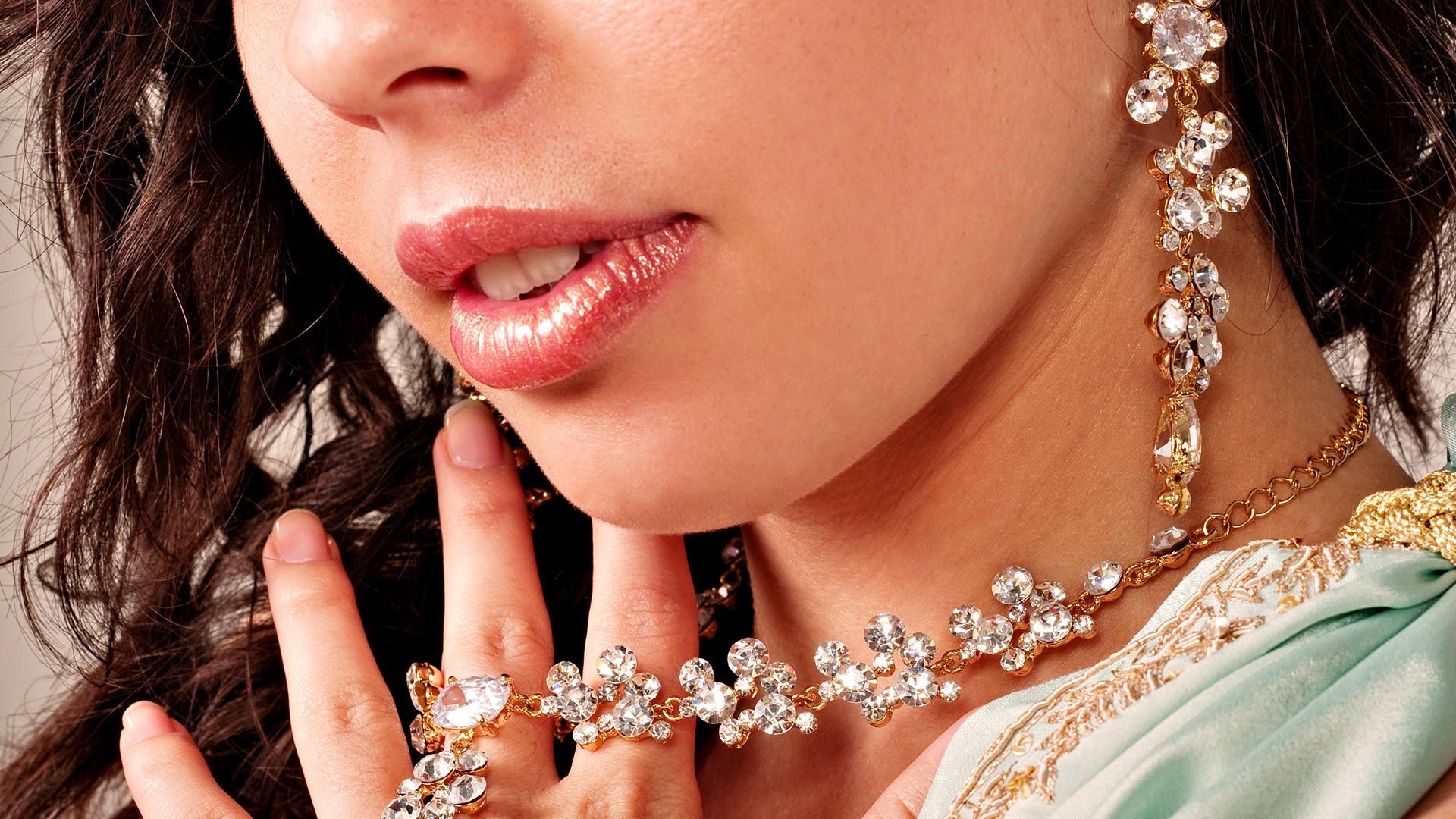1920x1080 Fine Jewelry Collection .