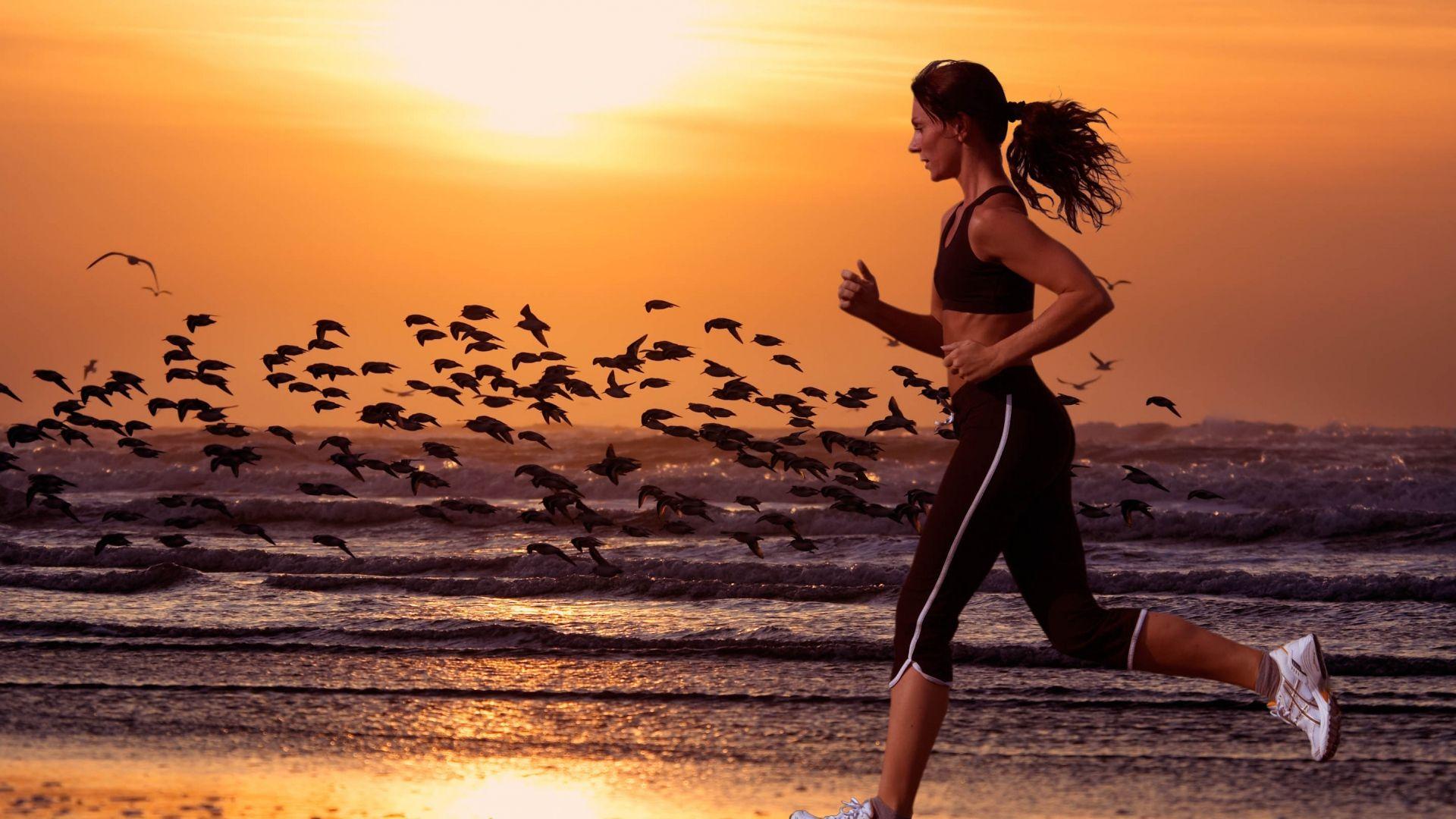 Girl Running Wallpapers - Top Free Girl Running Backgrounds ...