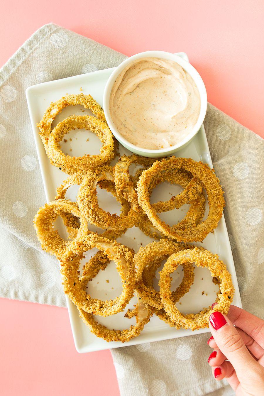 900x1350 Crispy Oven Baked Onion Rings and .