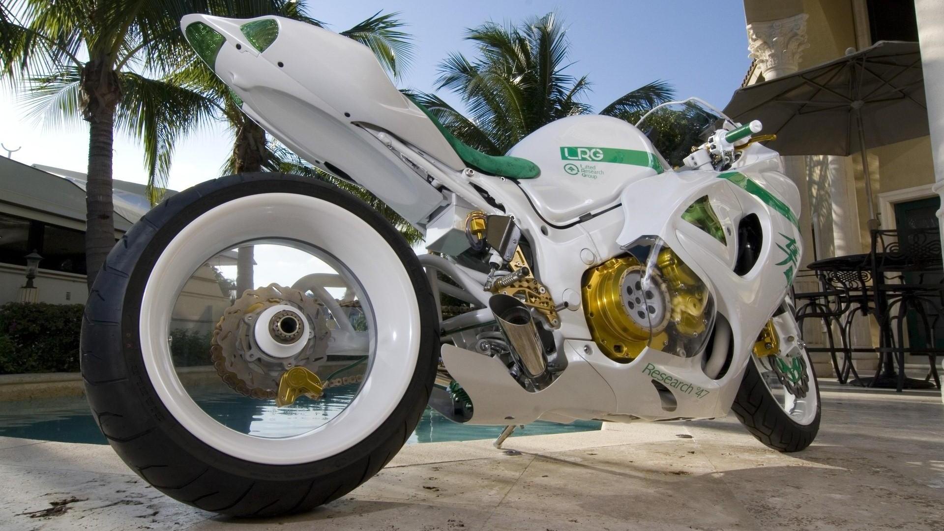 1920x1080 Suzuki Hayabusa Bike