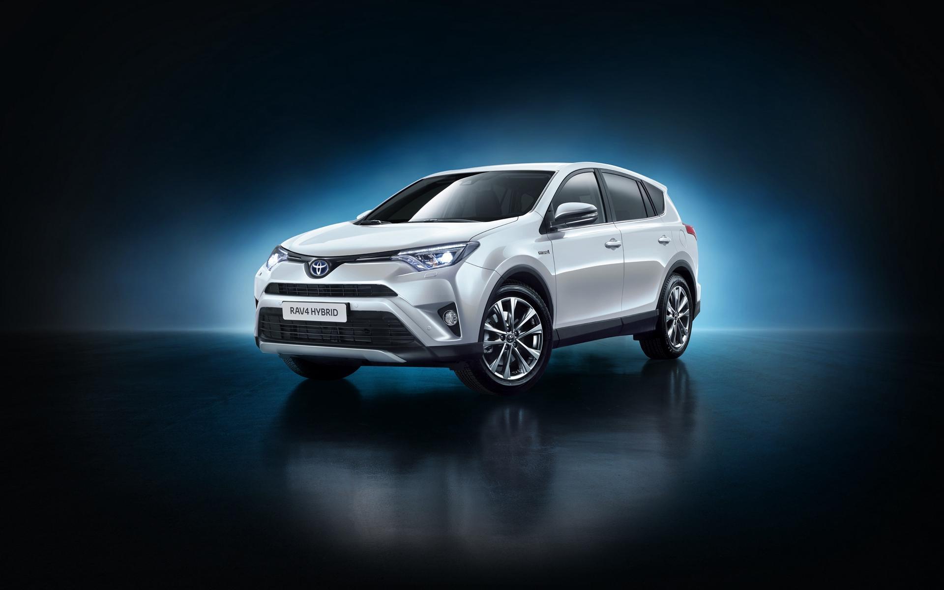 1920x1200 Toyota RAV4