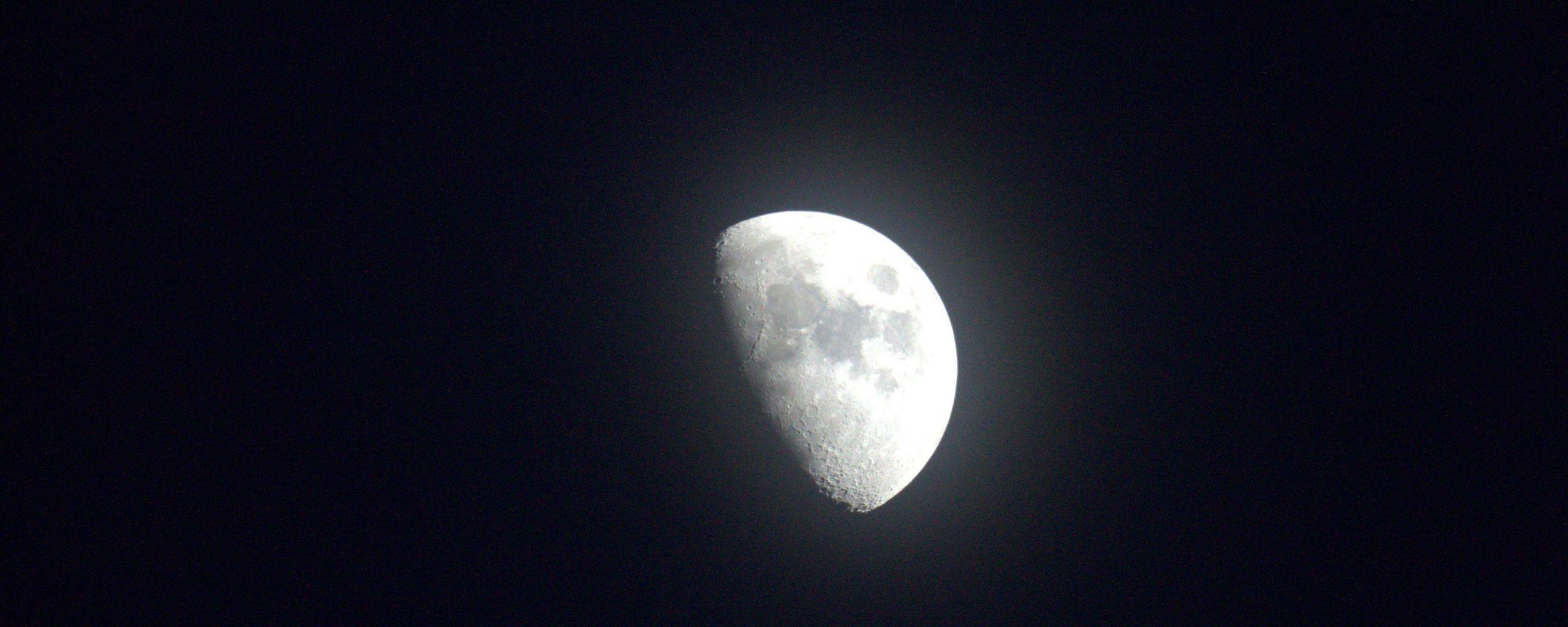 2560x1024 wallpaper half moon, night .