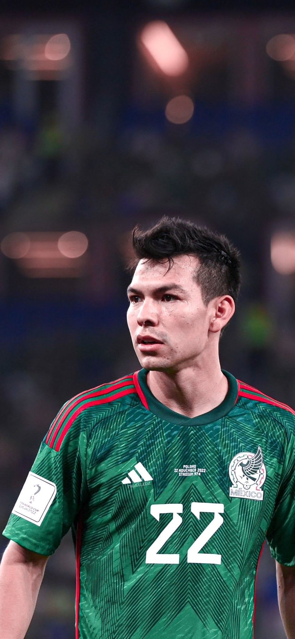 945x2047 Hirving Lozano