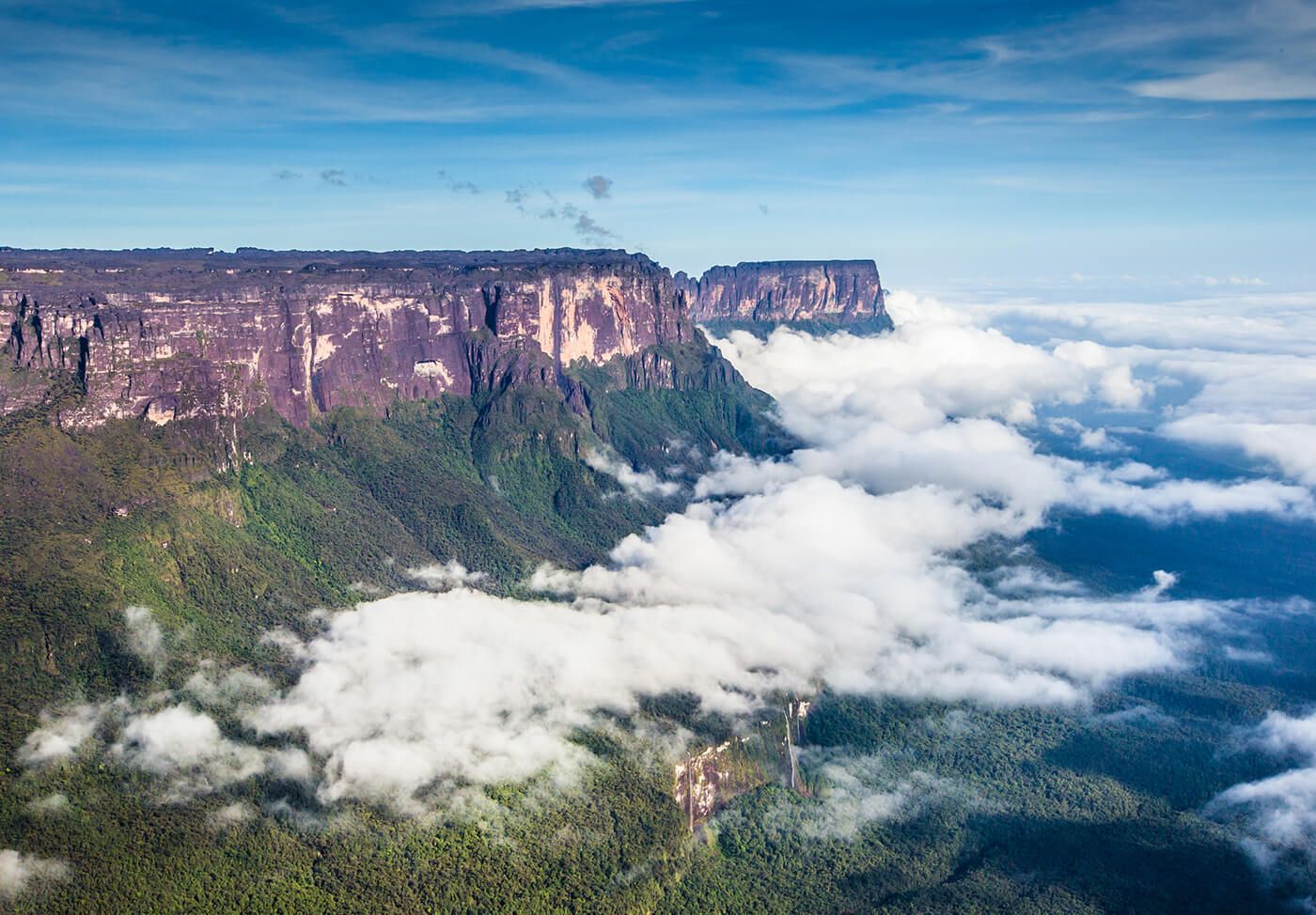 1400x974 MyBestPlace Roraima, the Most Mysterious and Unexplored Peak on the Planet