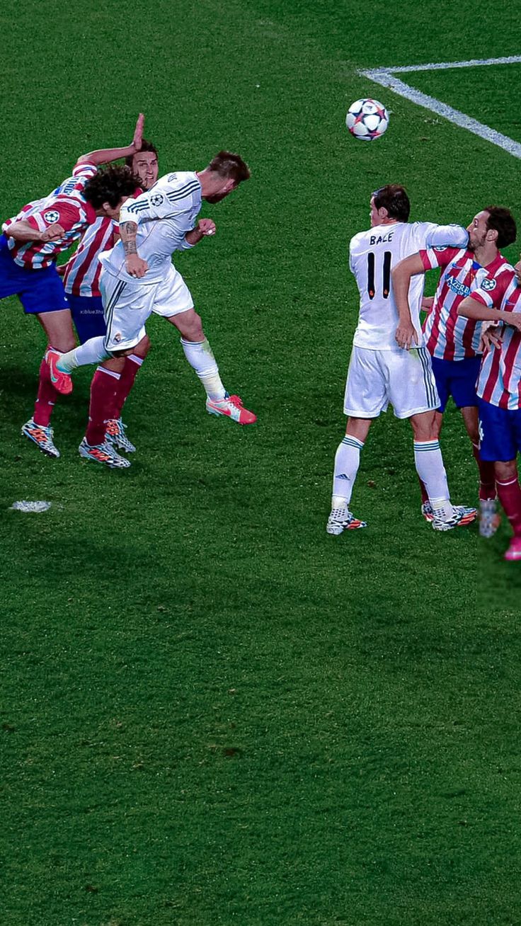736x1308 La Décima