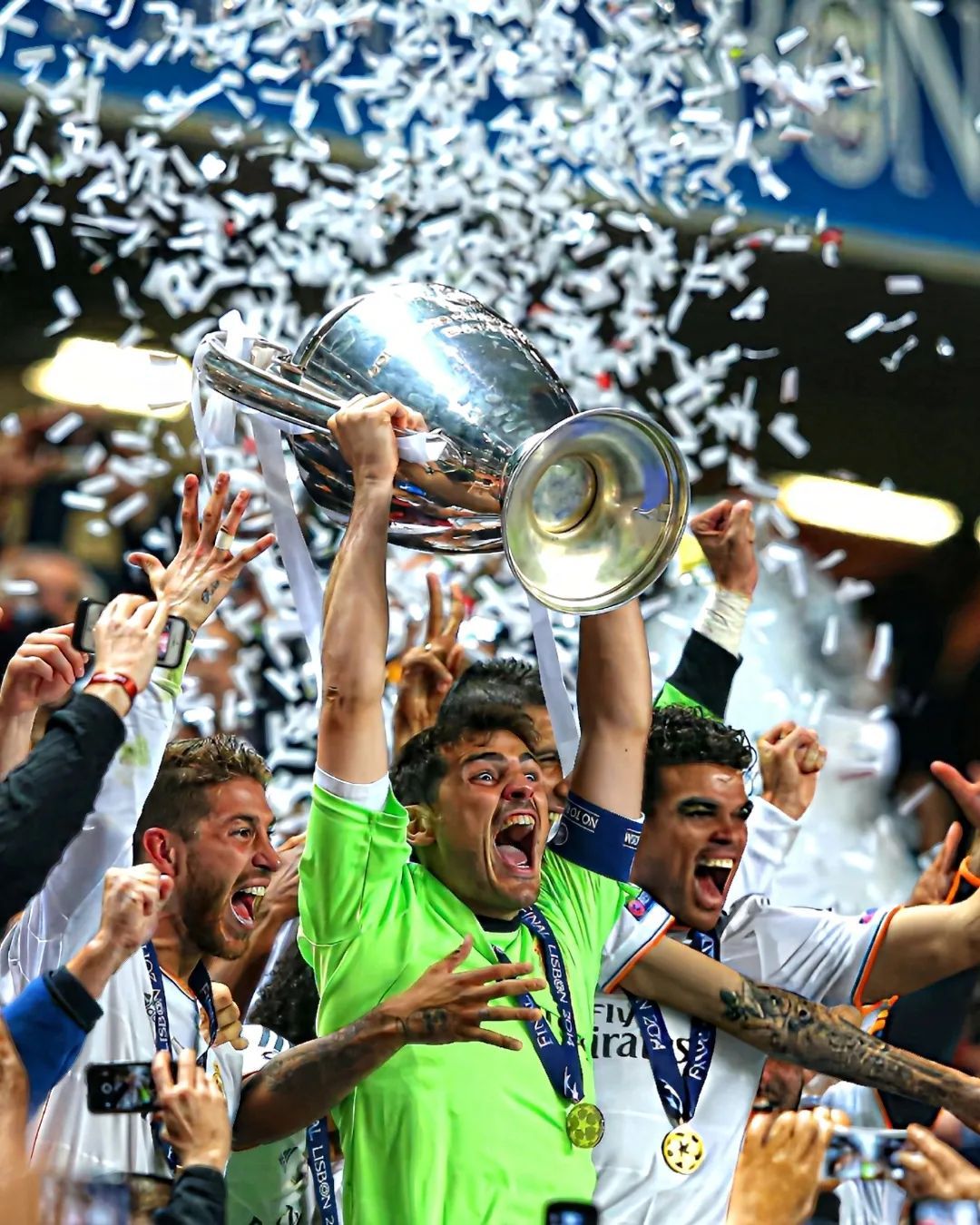1080x1350 Some iconic La Decima pic to honour the 10th