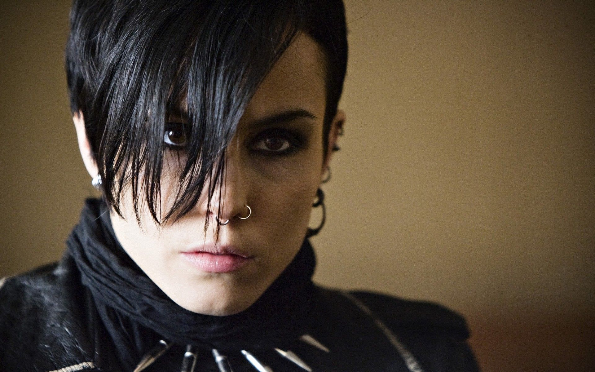1920x1200 Noomi Rapace Lisbeth Salander Tattoo Wallpaper 4