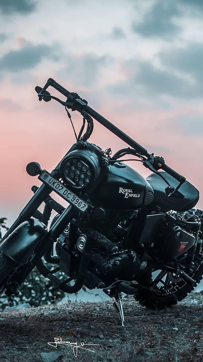 800x1423 HD bullet bike wallpaper