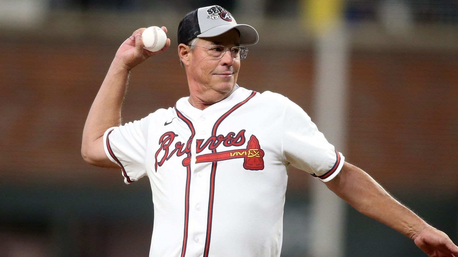 1600x900 Hall of Famer Greg Maddux to help 1 MLB team during spring training