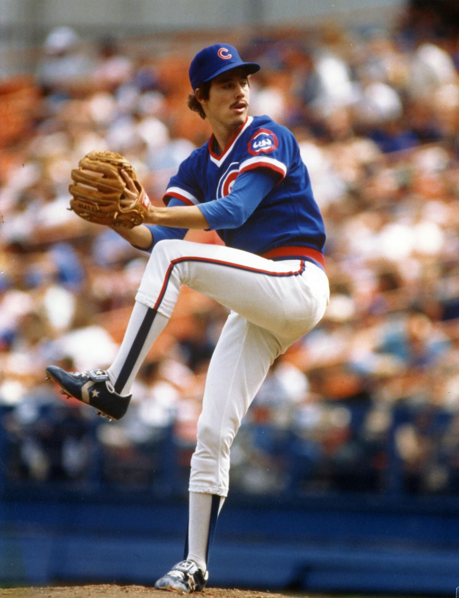 1800x2344 Greg Maddox Baseball Hall of Fame Chicago Cubs Pitcher Action Photo Framed
