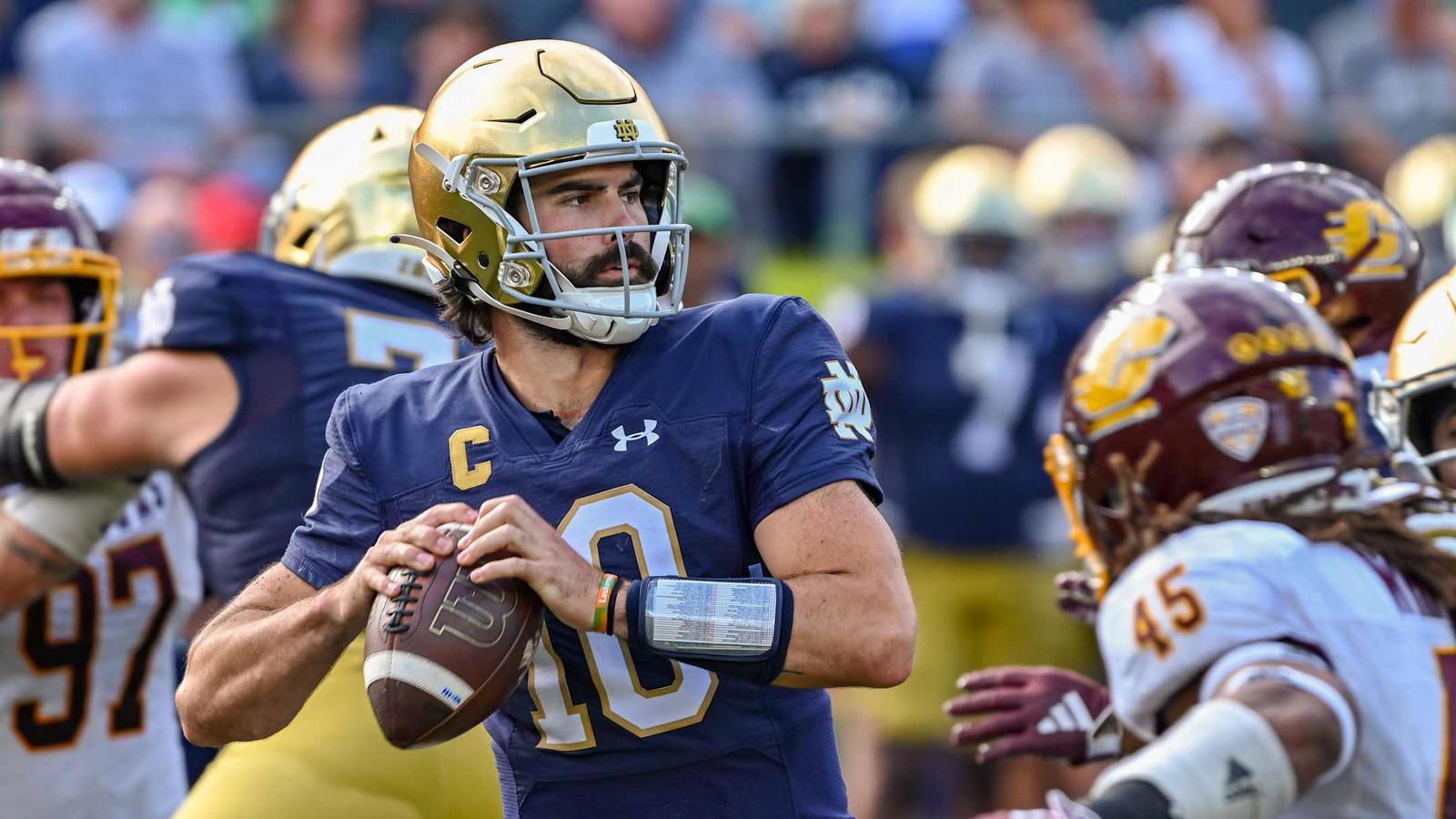 1600x900 No Injury' For Notre Dame QB Sam Hartman Ahead of Ohio State