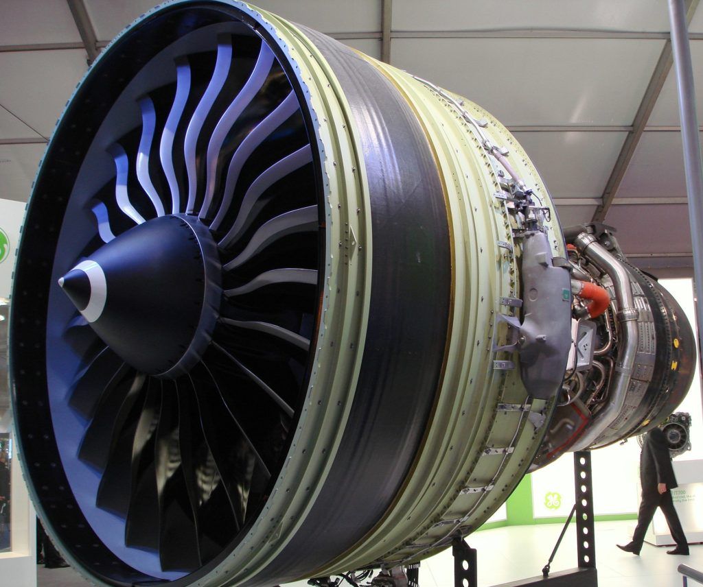 1024x856 17 1995: The GE90 Engine Enters Service