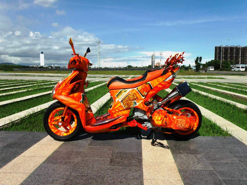 1024x768 InsideRACING Simba : Yamaha Mio MX 125 Show Scoot