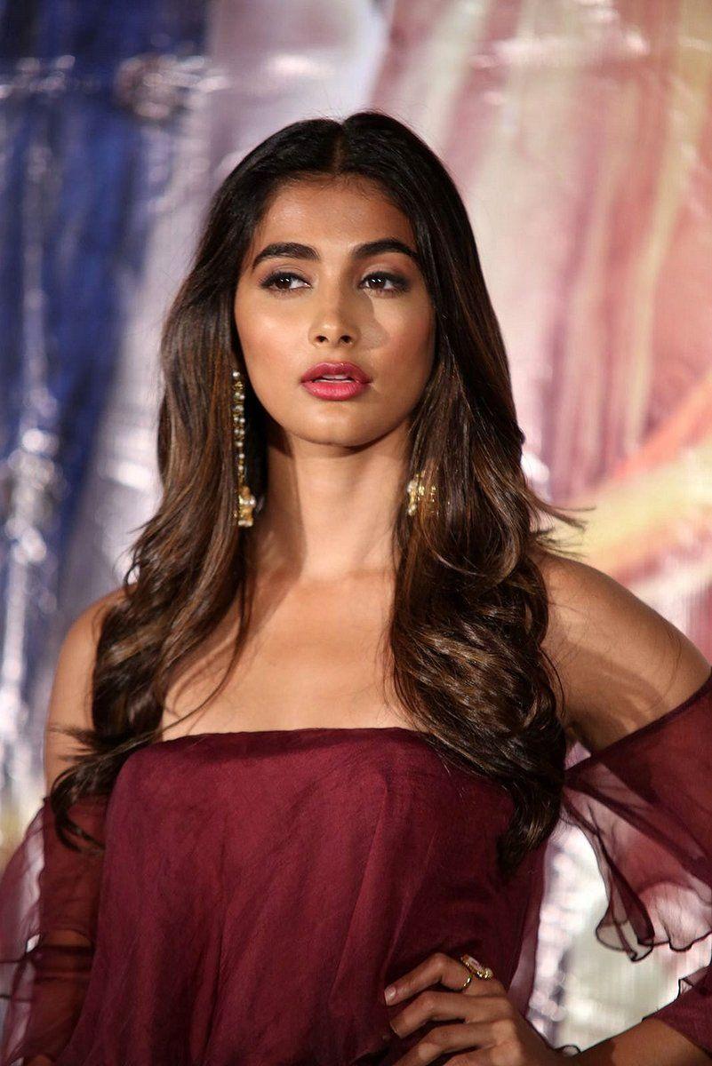 801x1200 Free Download Actress Pooja Hegde .