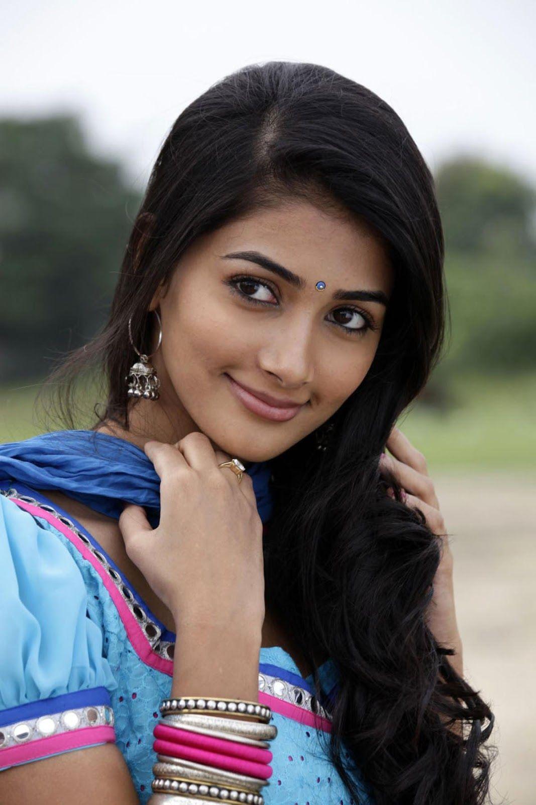 1067x1600 Free download desktop wallpaper Pooja .