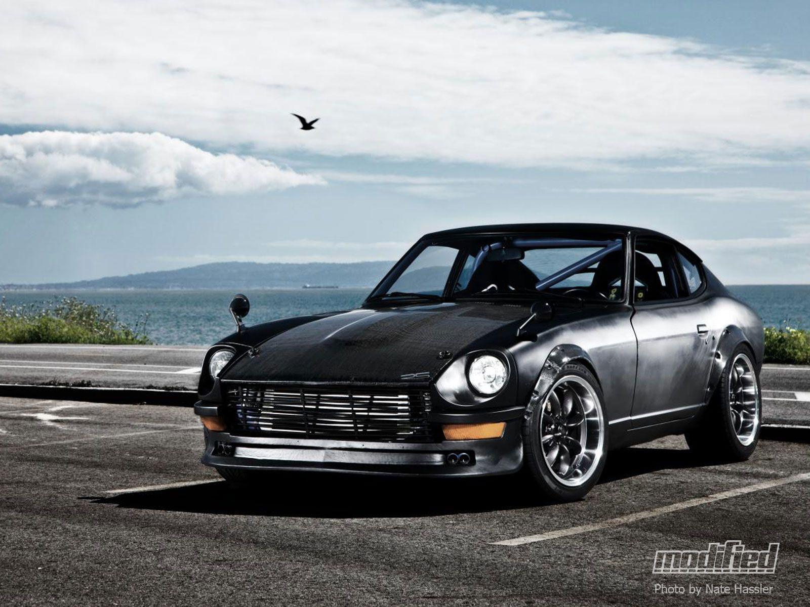 1600x1200 Datsun 240Z