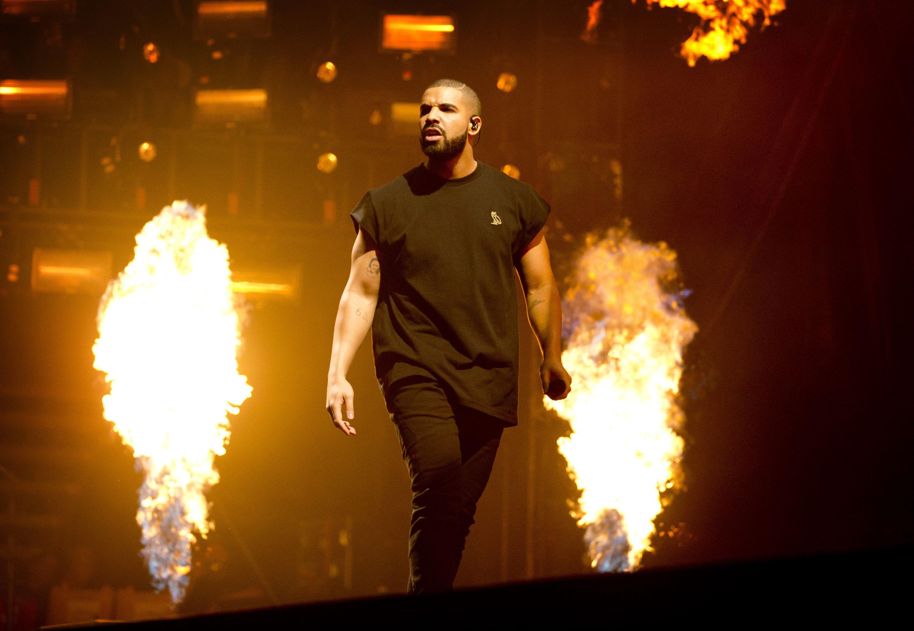 Drake Concert Wallpapers Top Free Drake Concert Backgrounds