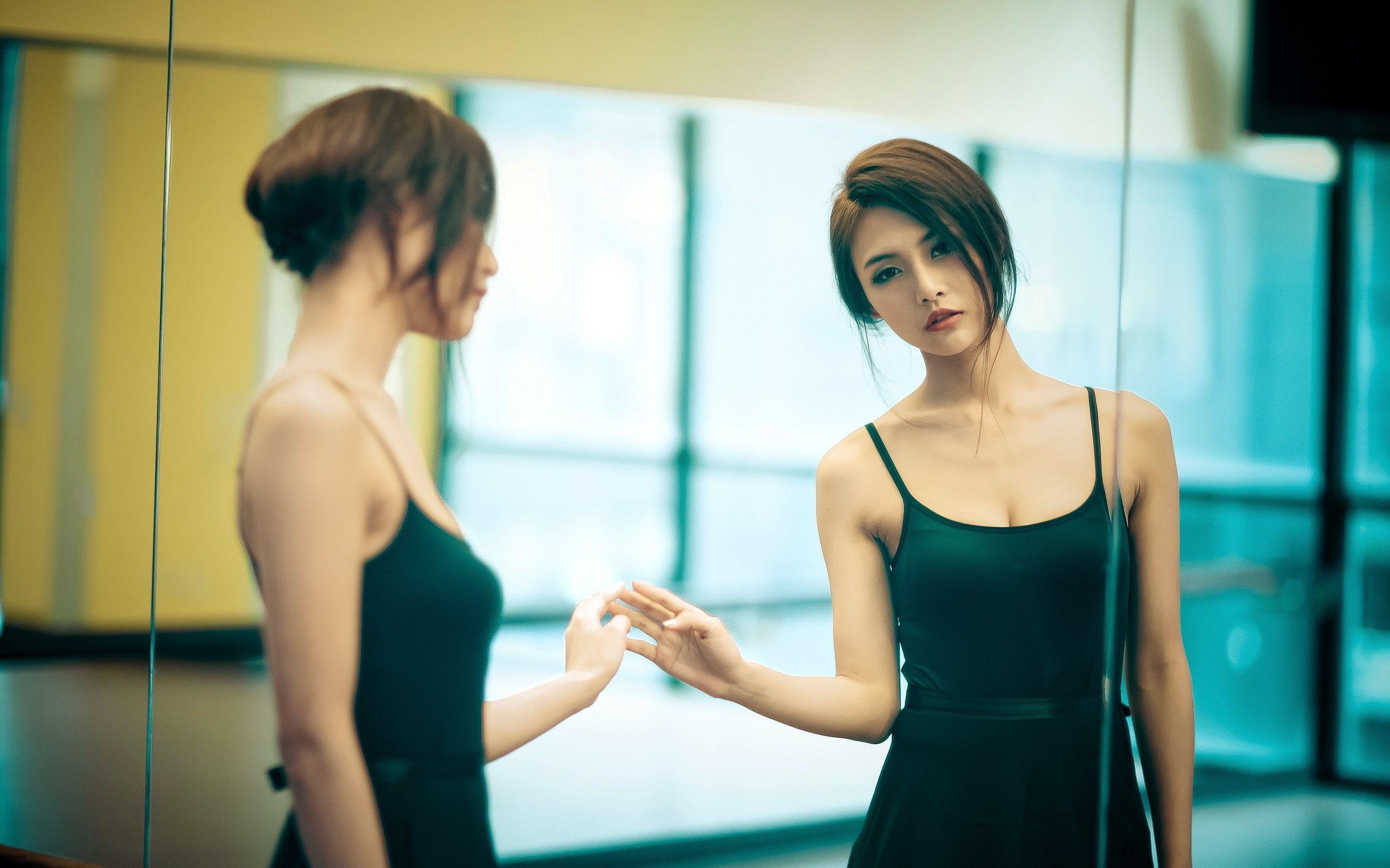 2560x1600 Beautiful Asian Ballerina desktop PC and Mac wallpaper