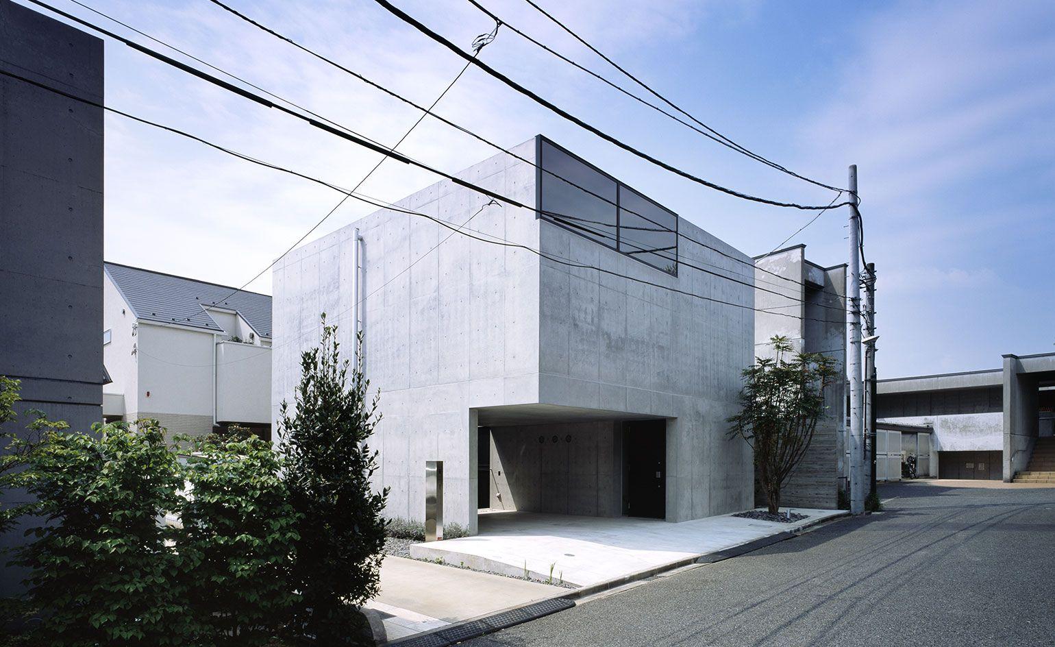 1540x944 Concrete block: Apollo design Grigio, a minimalist Tokyo house