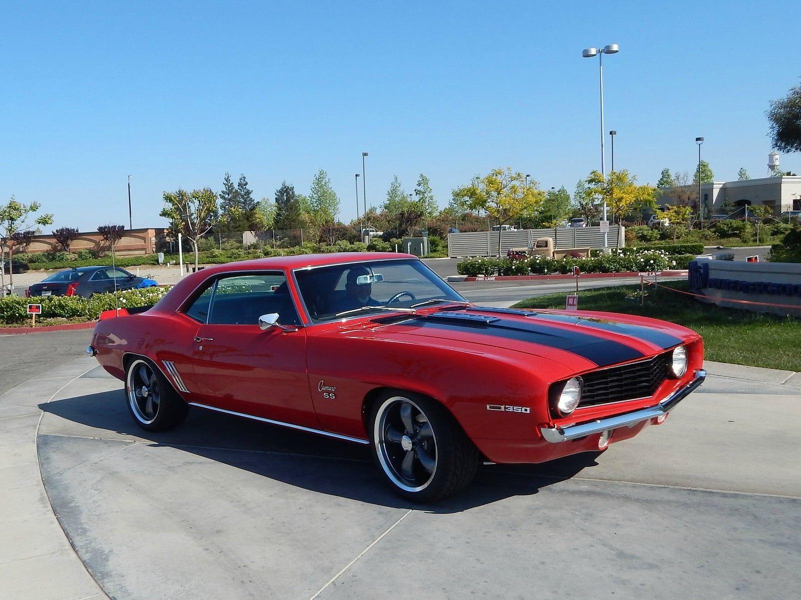 1600x1200 Chevrolet Camaro SS 1969 wallpaper HD