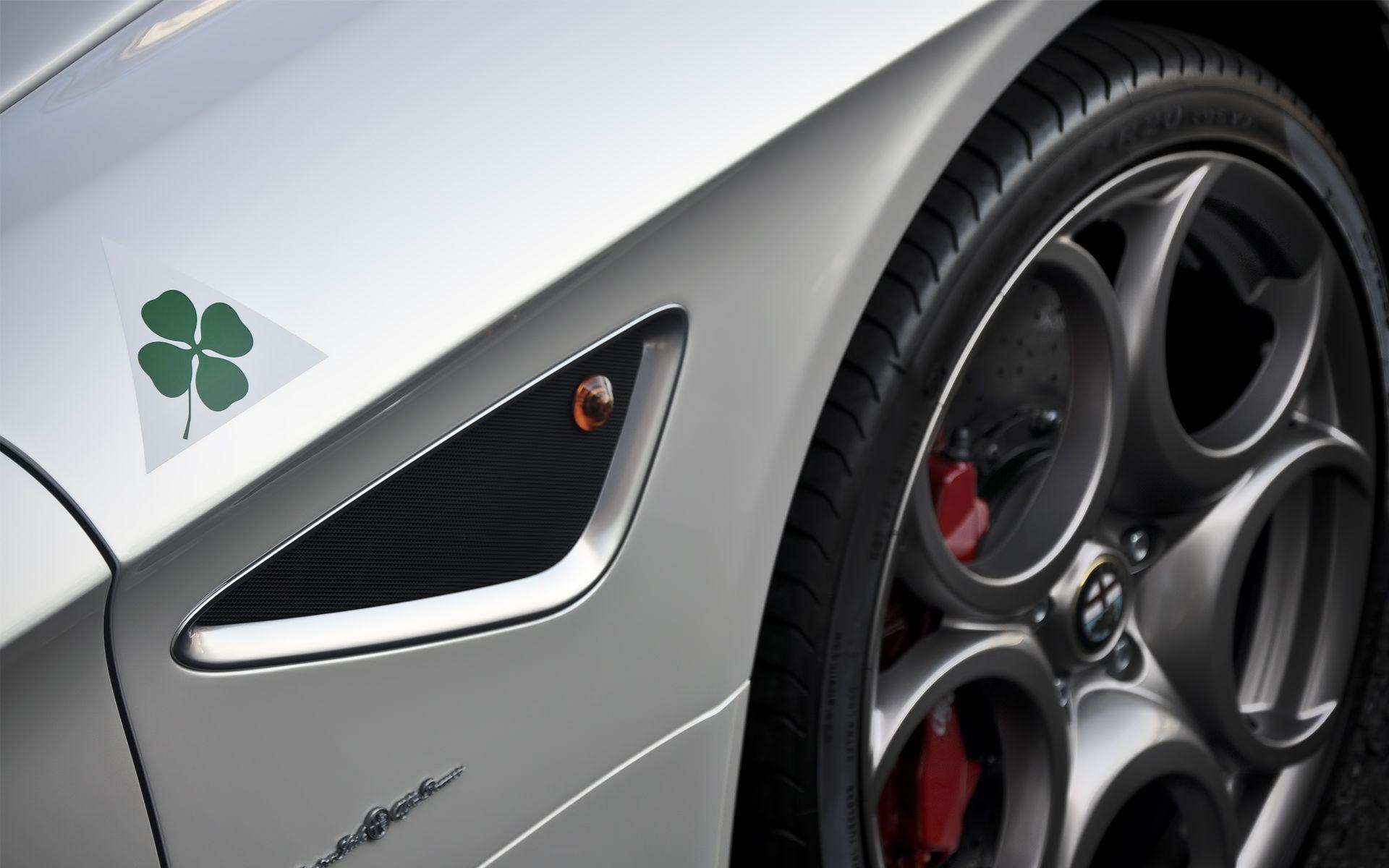 1920x1200 Alfa Romeo 8C Spider. Car Wallpapercar