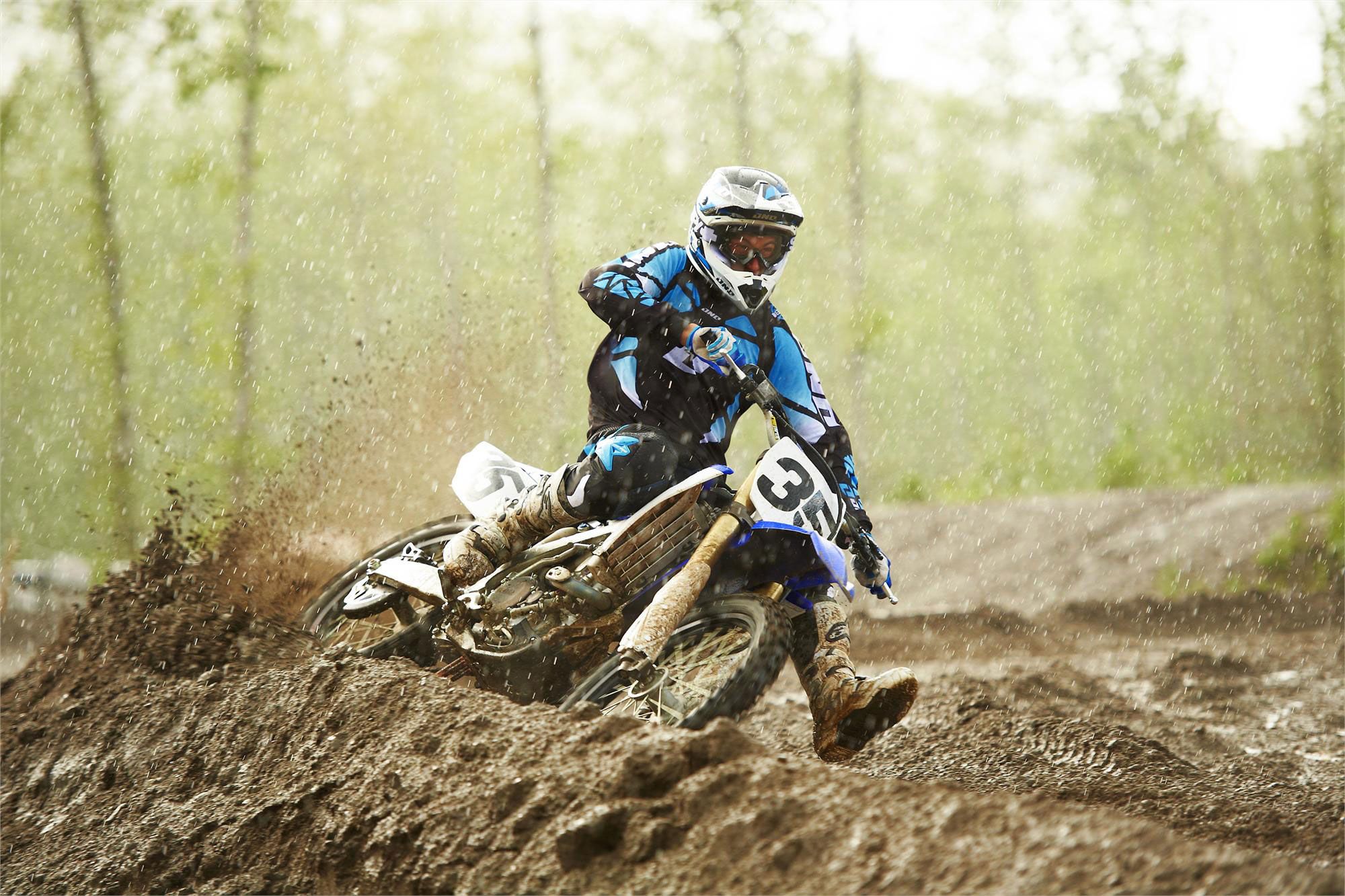 2000x1333 Yamaha, Yz250f Wallpaper HD / Desktop and Mobile Background