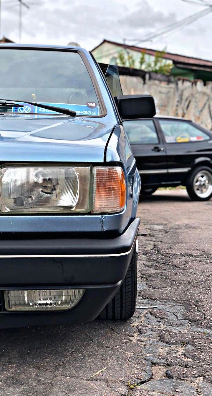 720x1341 Carros Rebaixados: Gol Quadrado Azul e Outros Modelos. Papel de parede gol quadrado, Gol quadrado rebaixado wallpaper, Carros de luxo