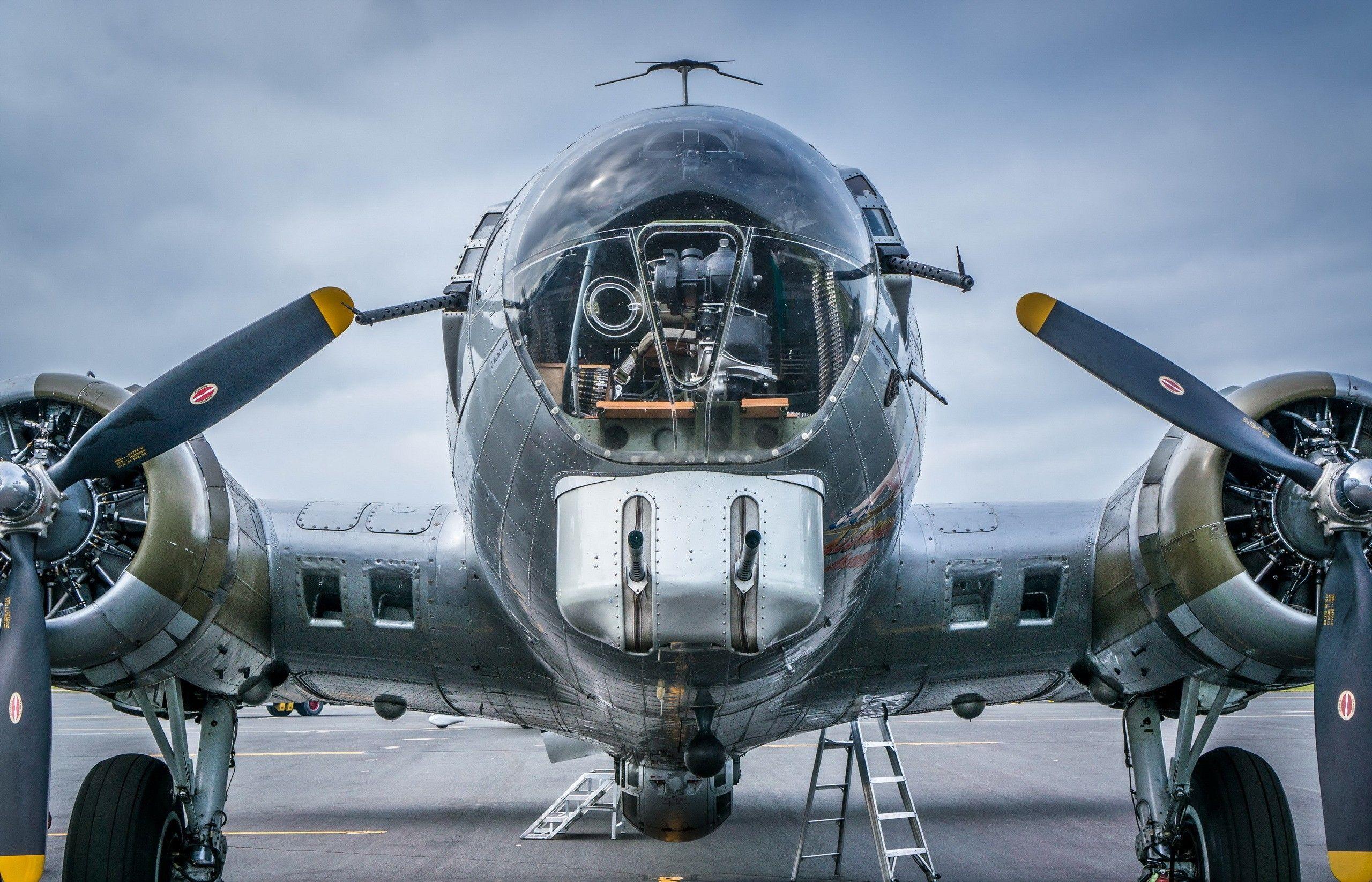 2560x1645 Boeing B 17 Flying Fortress HD .