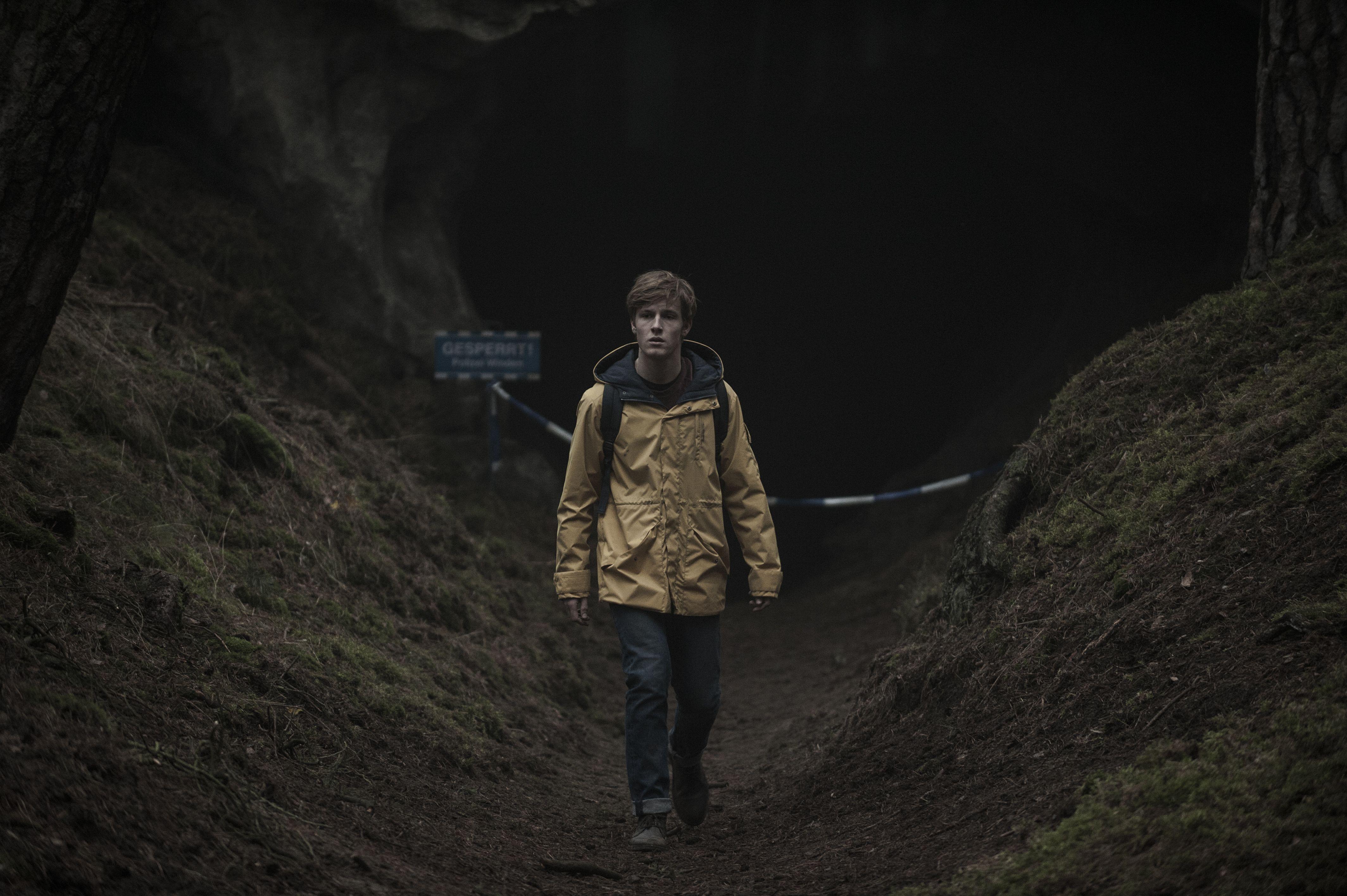 4256x2832 Dark Netflix