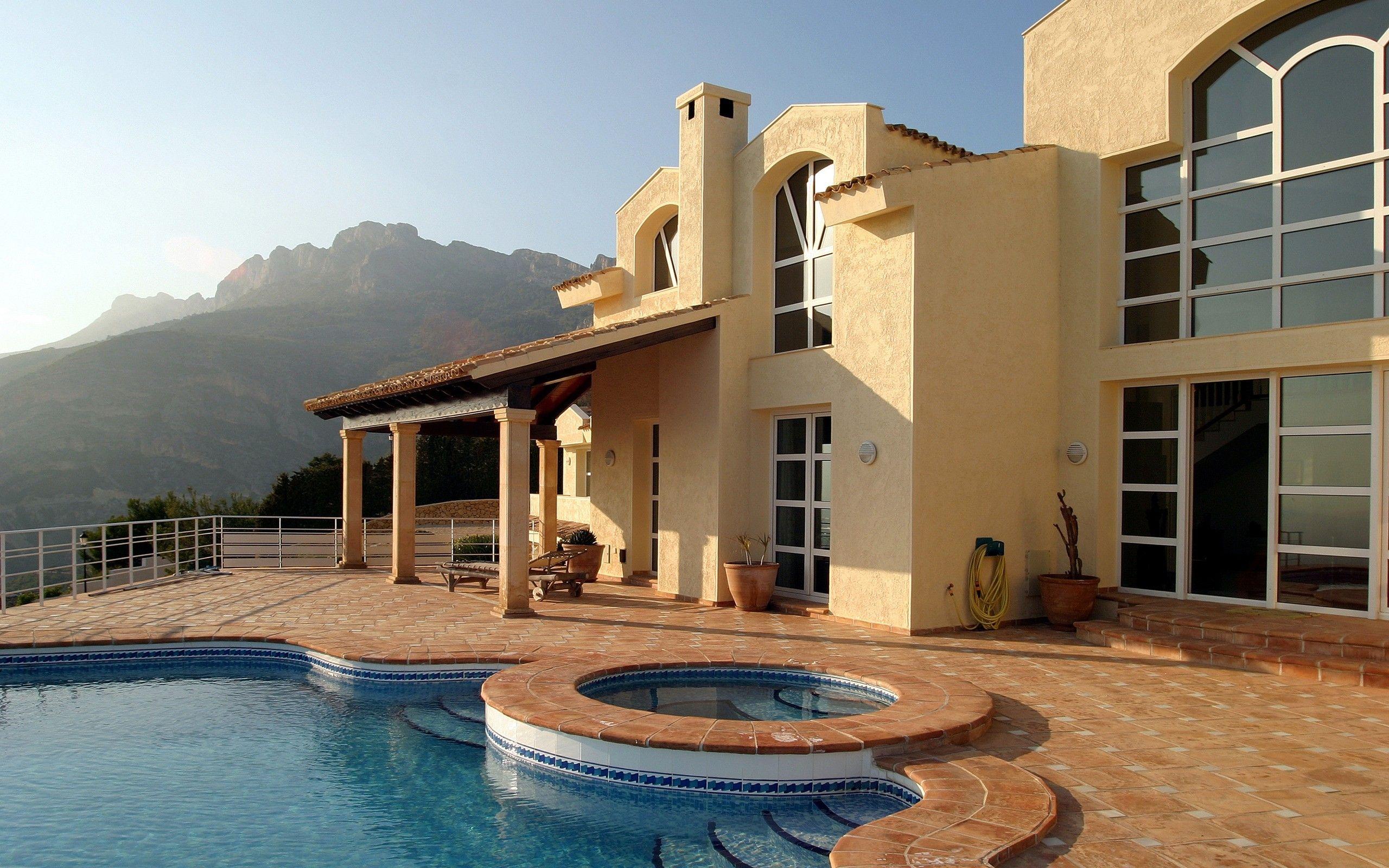 2560x1600 Beautiful Mansion